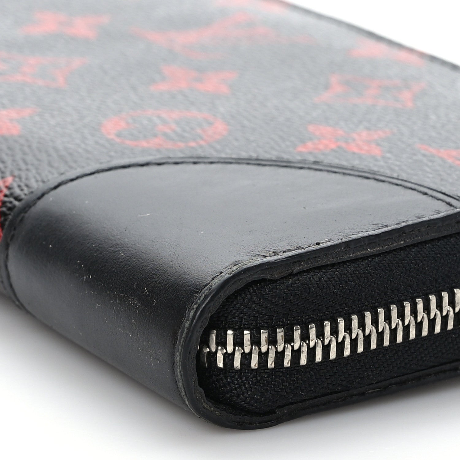 Louis Vuitton Monogram Infrarouge Zippy Wallet 8 of 8