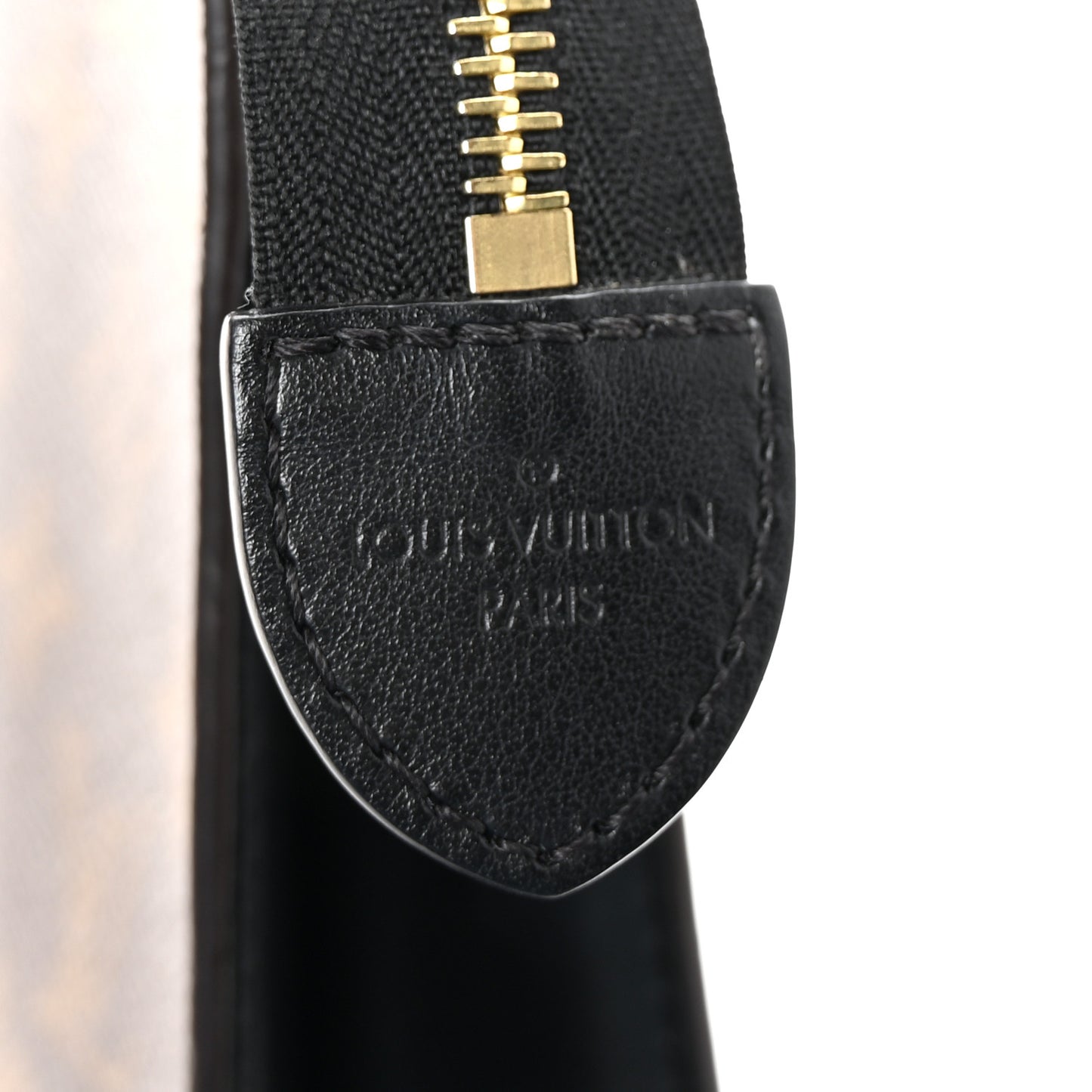 Monogram Poche Toilette NM