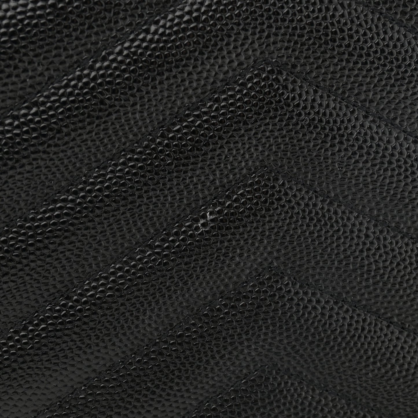 Grain De Poudre Matelasse Chevron Monogram Monochrome Chain Wallet Black