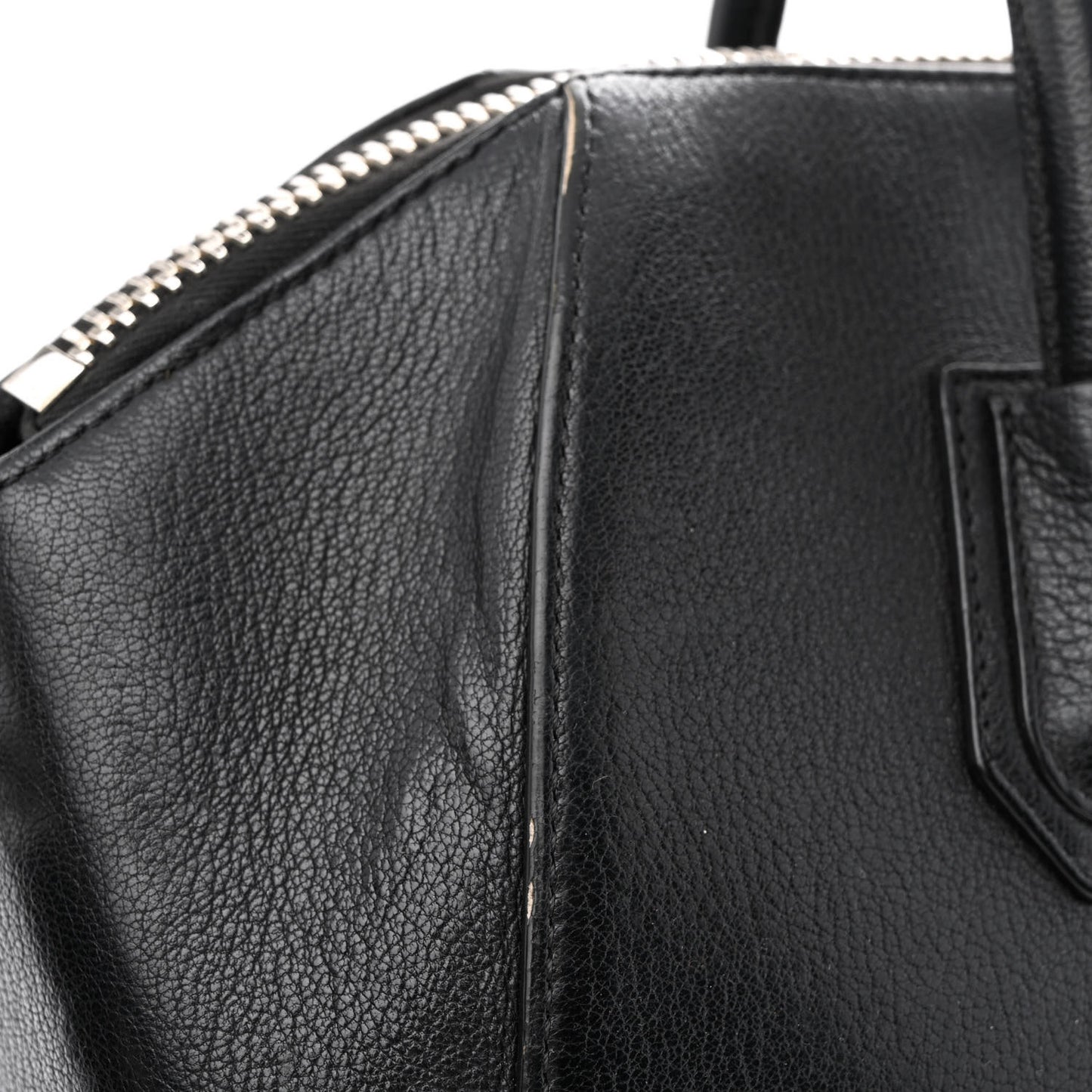 Sugar Goatskin Medium Antigona Black