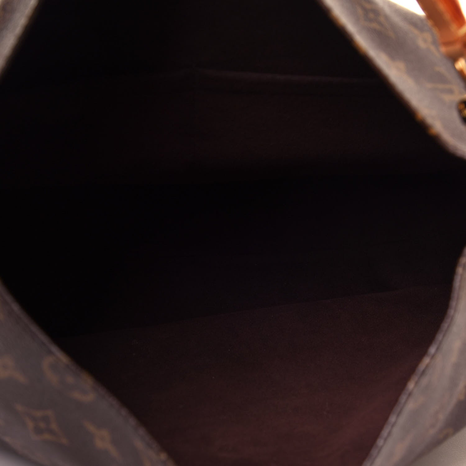 Louis Vuitton Monogram Metis 5 of 9