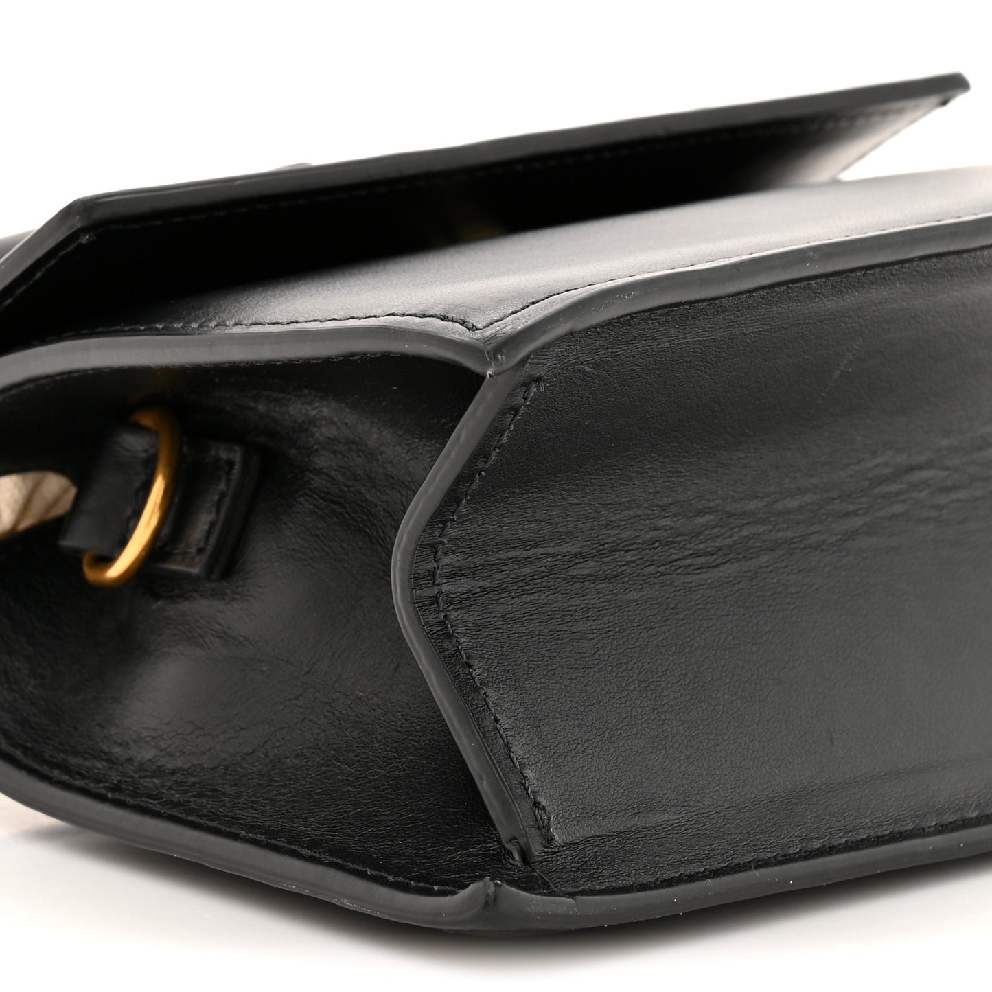 Smooth Calfskin Le Chiquito Moyen Black