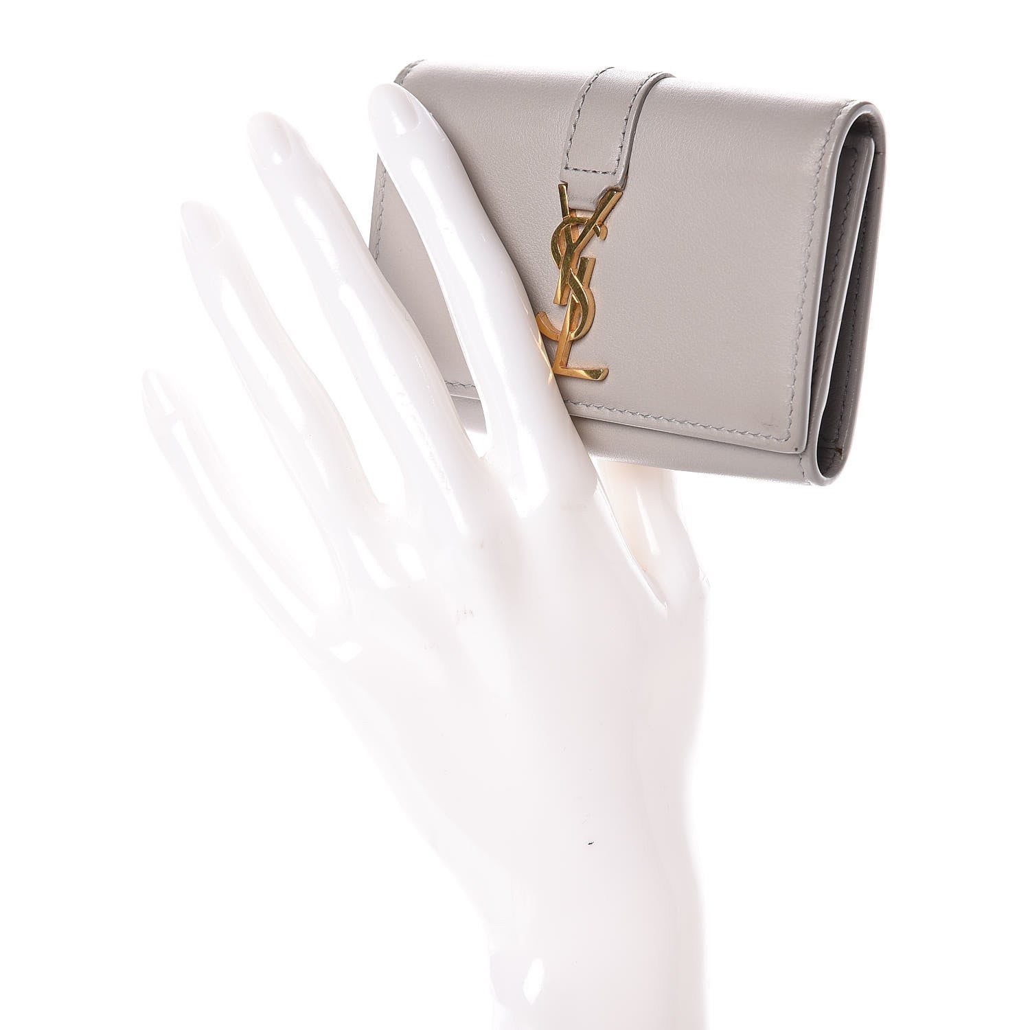 Saint Laurent Smooth Calfskin Monogram Key Case Souris 2 of 9