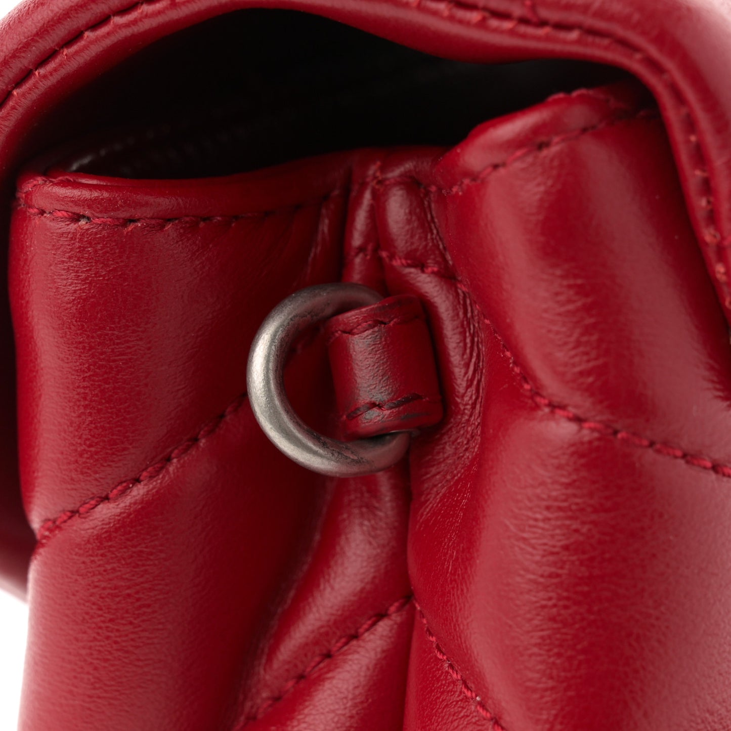 Calfskin Y Quilted Monogram Toy Loulou Crossbody Bag Rouge Eros