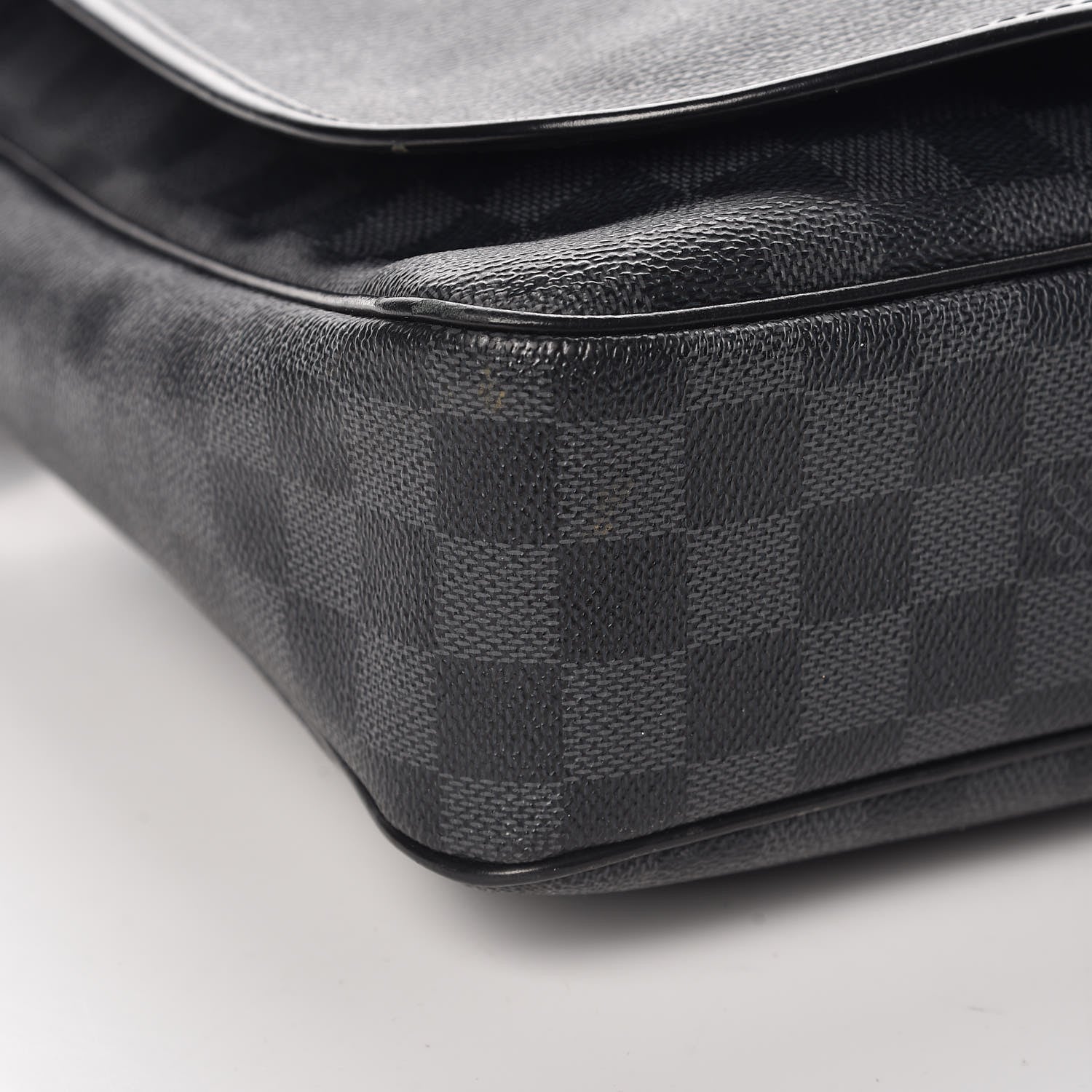Louis Vuitton Damier Graphite Daniel GM 8 of 12