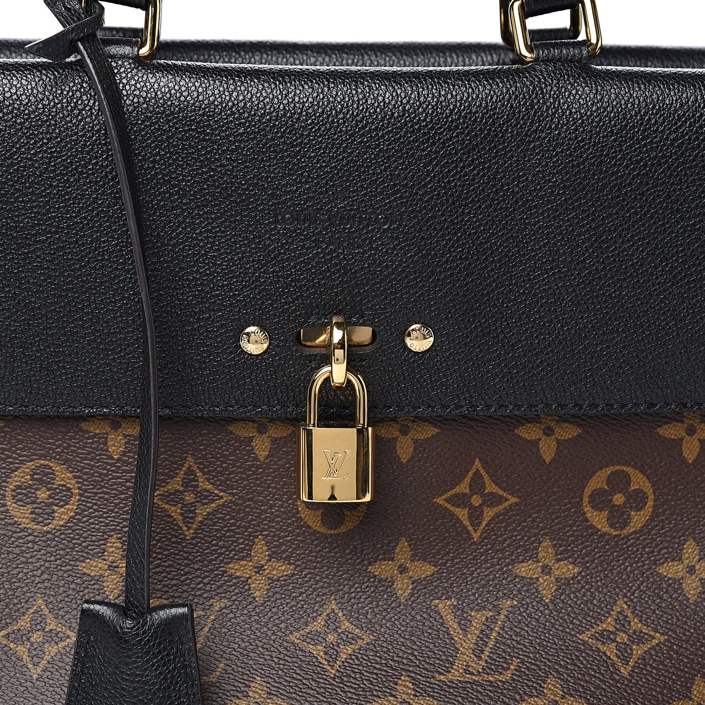 Monogram Venus Black