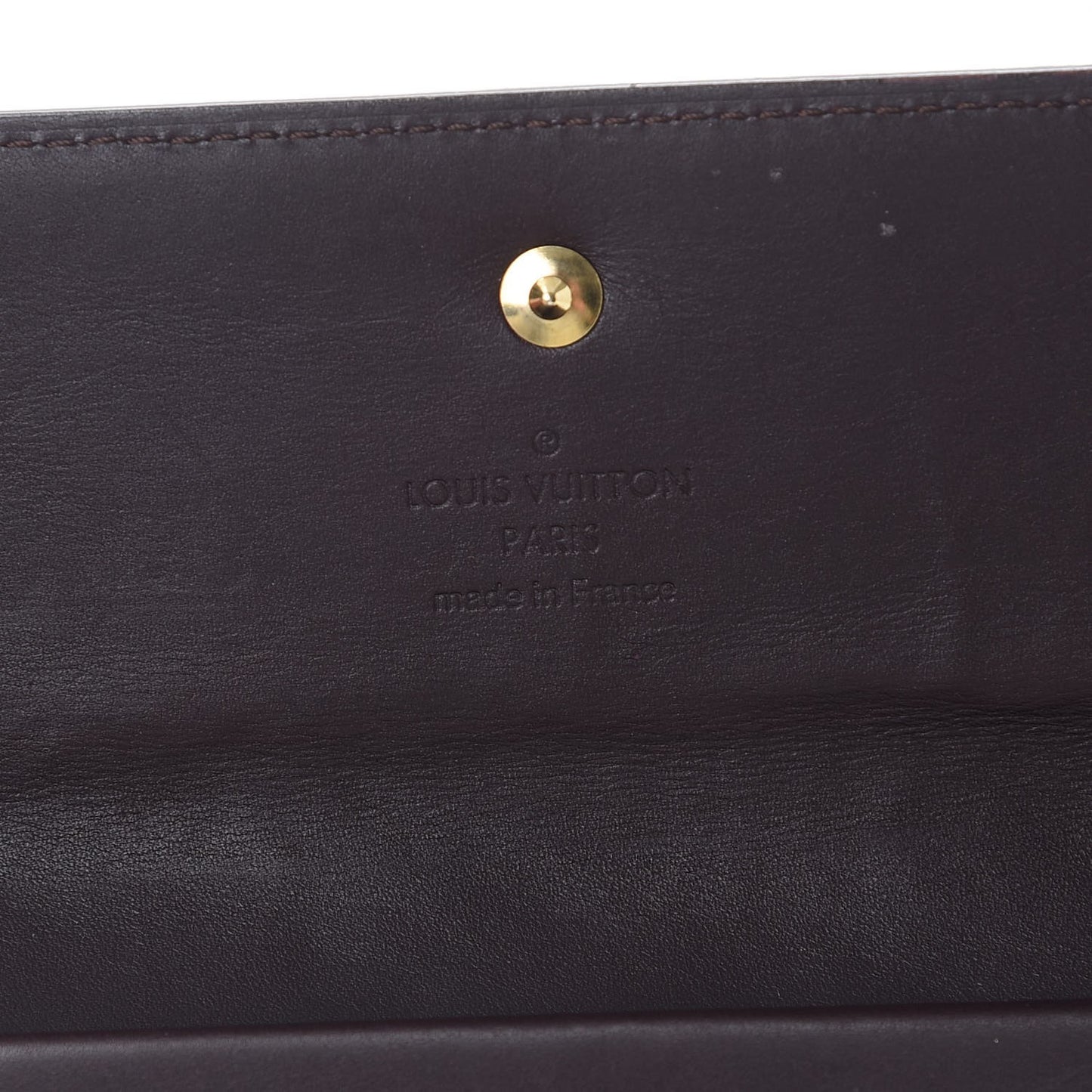 Vernis Porte Tresor International Wallet Amarante