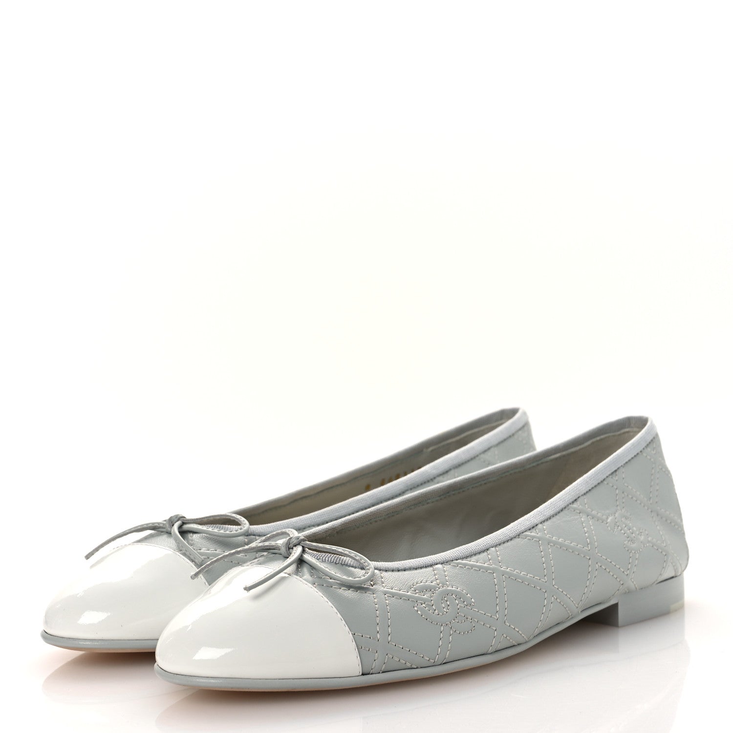 Chanel Lambskin Patent Double Stitched CC Cap Toe Ballerina Flats 40.5 Light Blue White 4 of 13