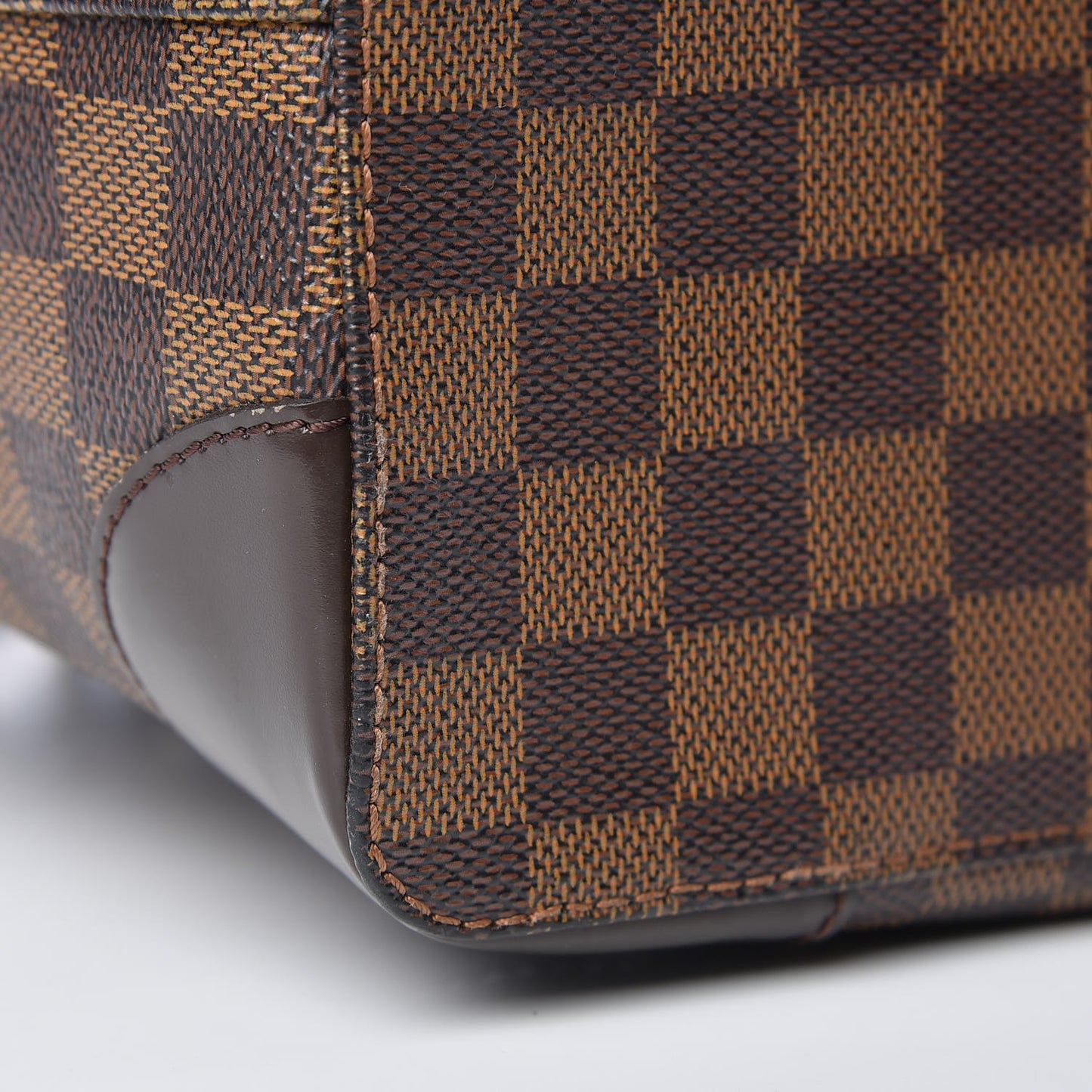 Damier Ebene Hampstead MM