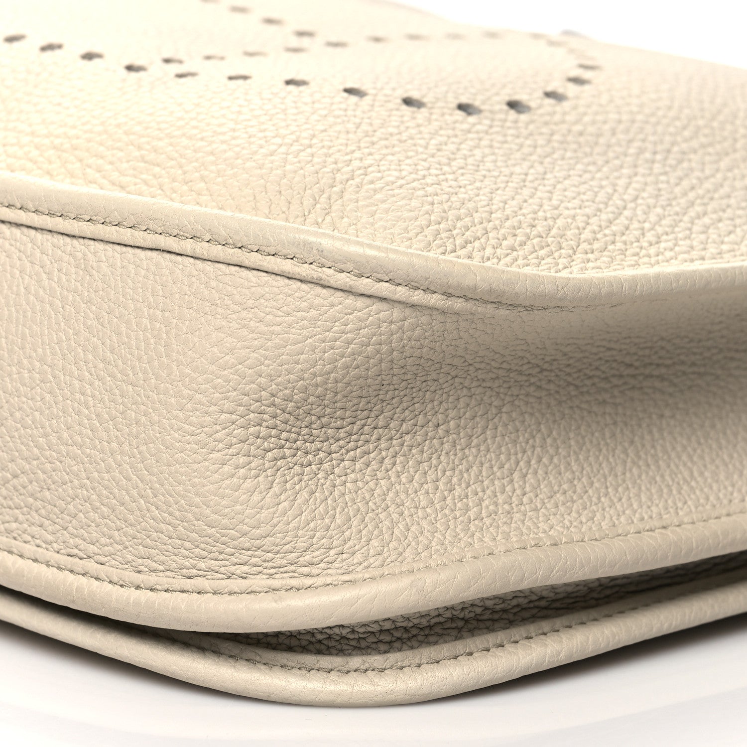 Hermes Taurillon Clemence Evelyne III PM Craie 8 of 14