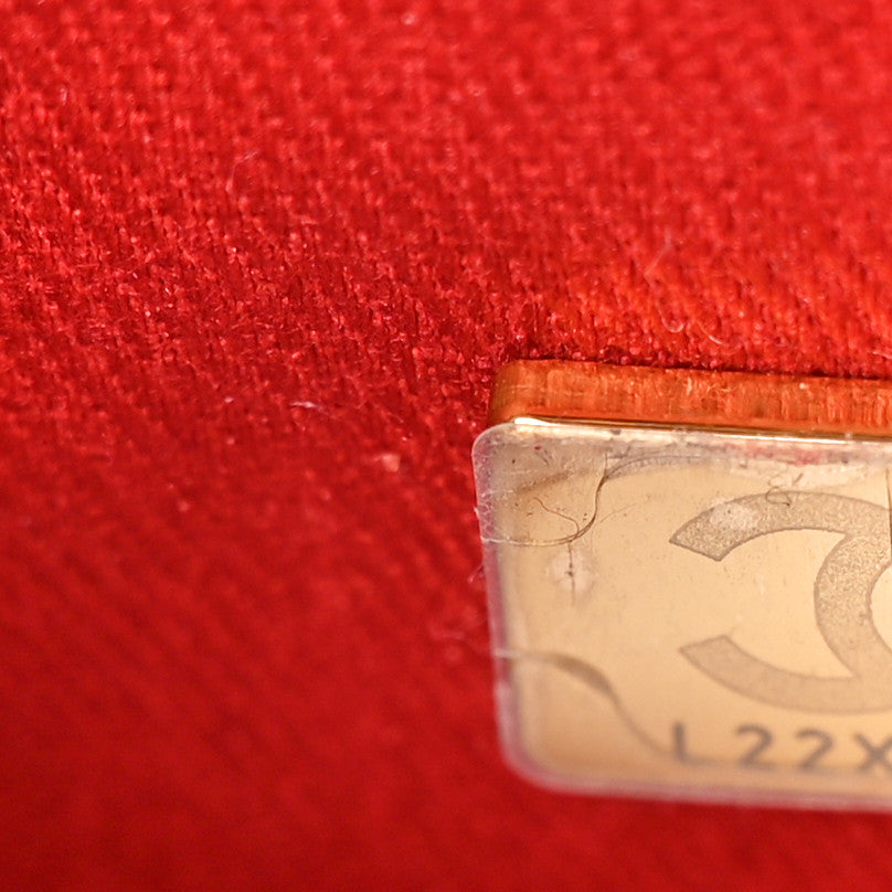 Chanel Caviar Quilted Small Business Affinity Shopping Bag Red 7 of 10