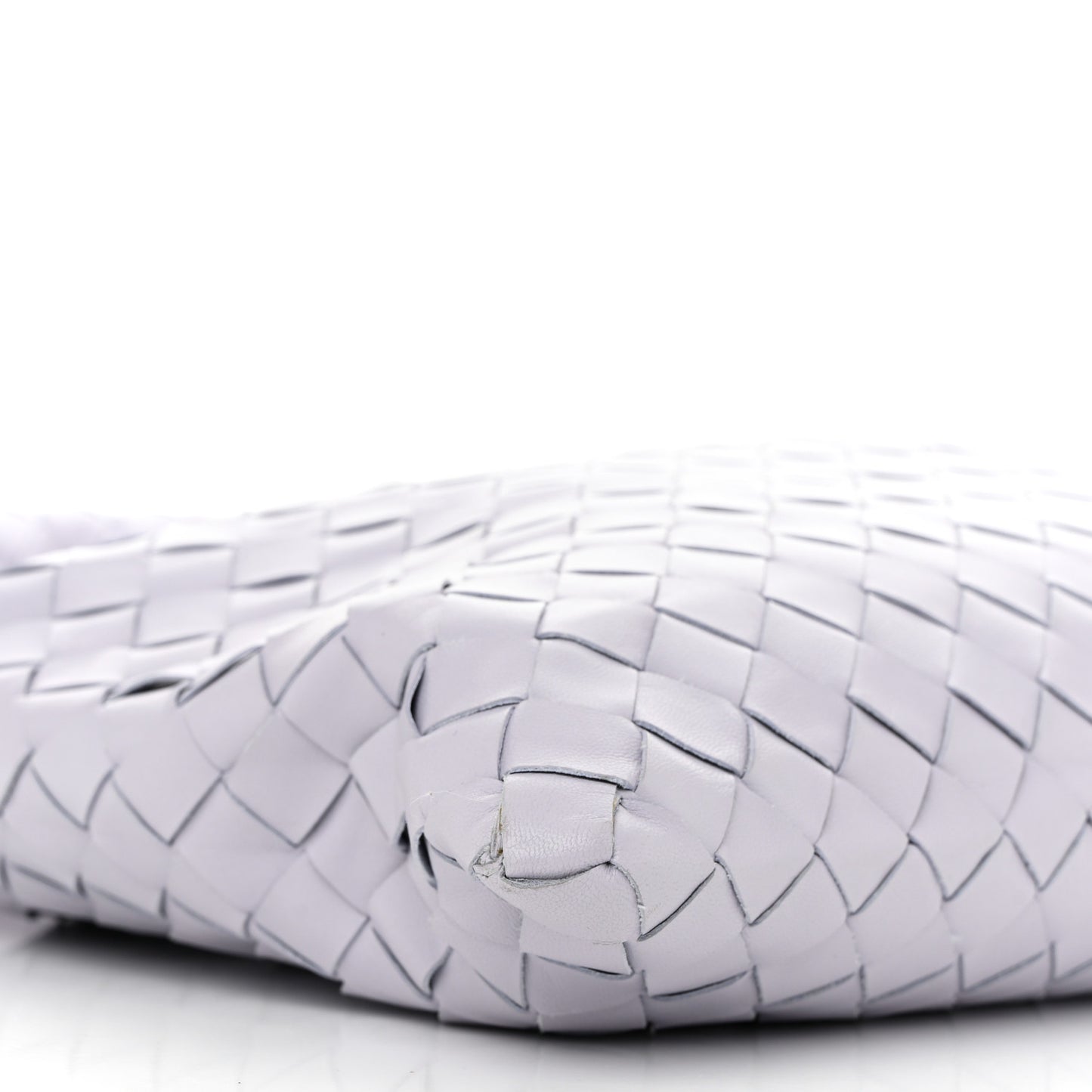 Calfskin Intrecciato Small Hop Oyster Lilac