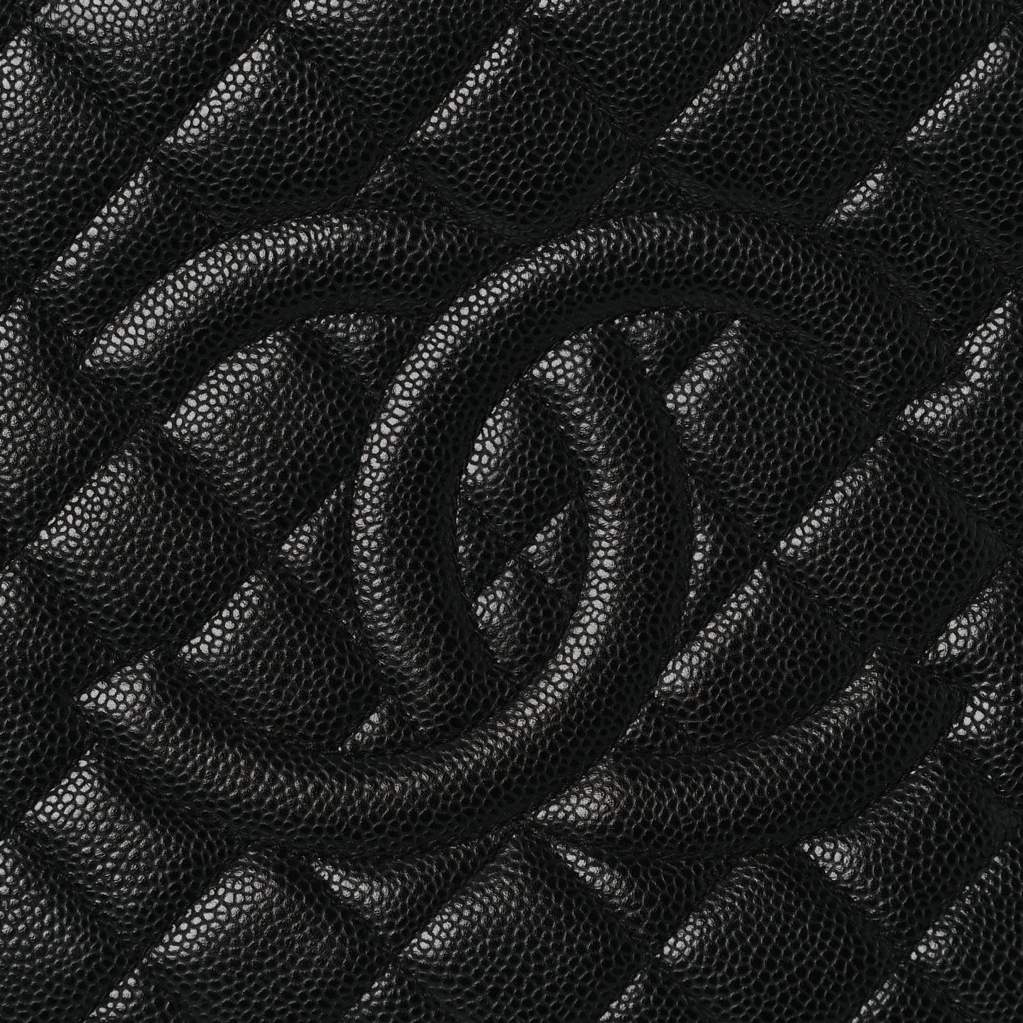 Caviar Quilted XL Grand Shopping Tote GST Black