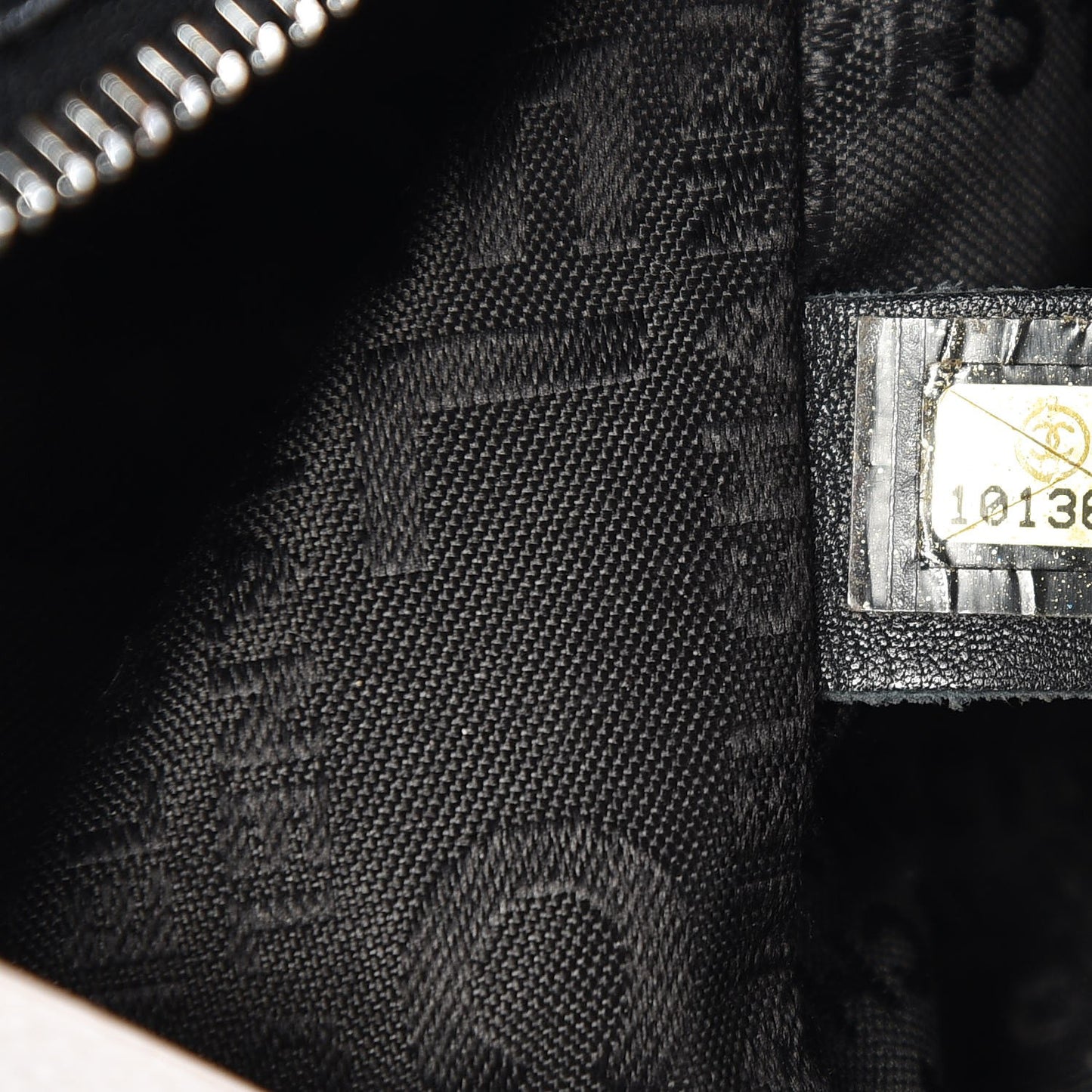 Caviar Square Stitched Medium Tote Black