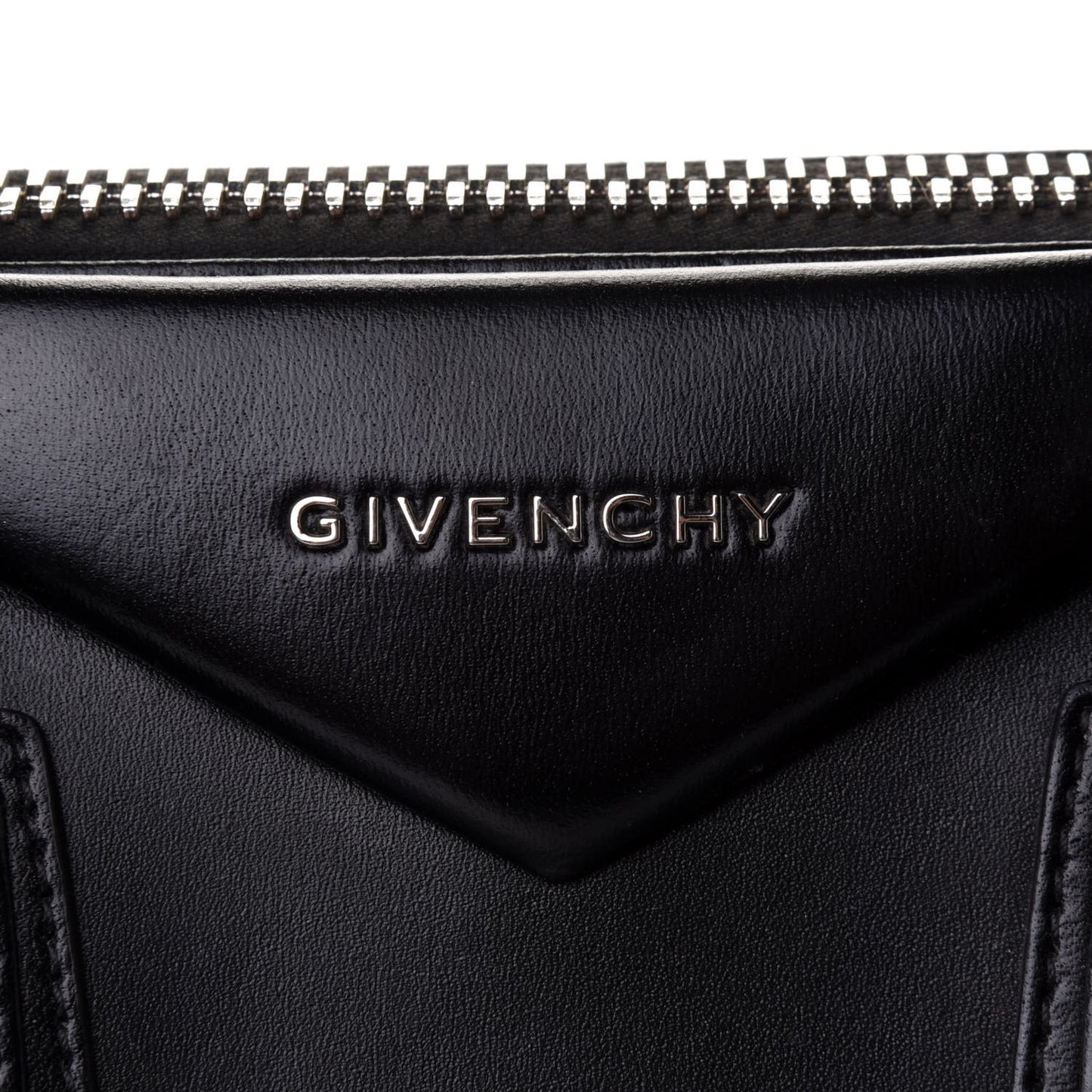 Shiny Lord Calfskin Small Antigona Black
