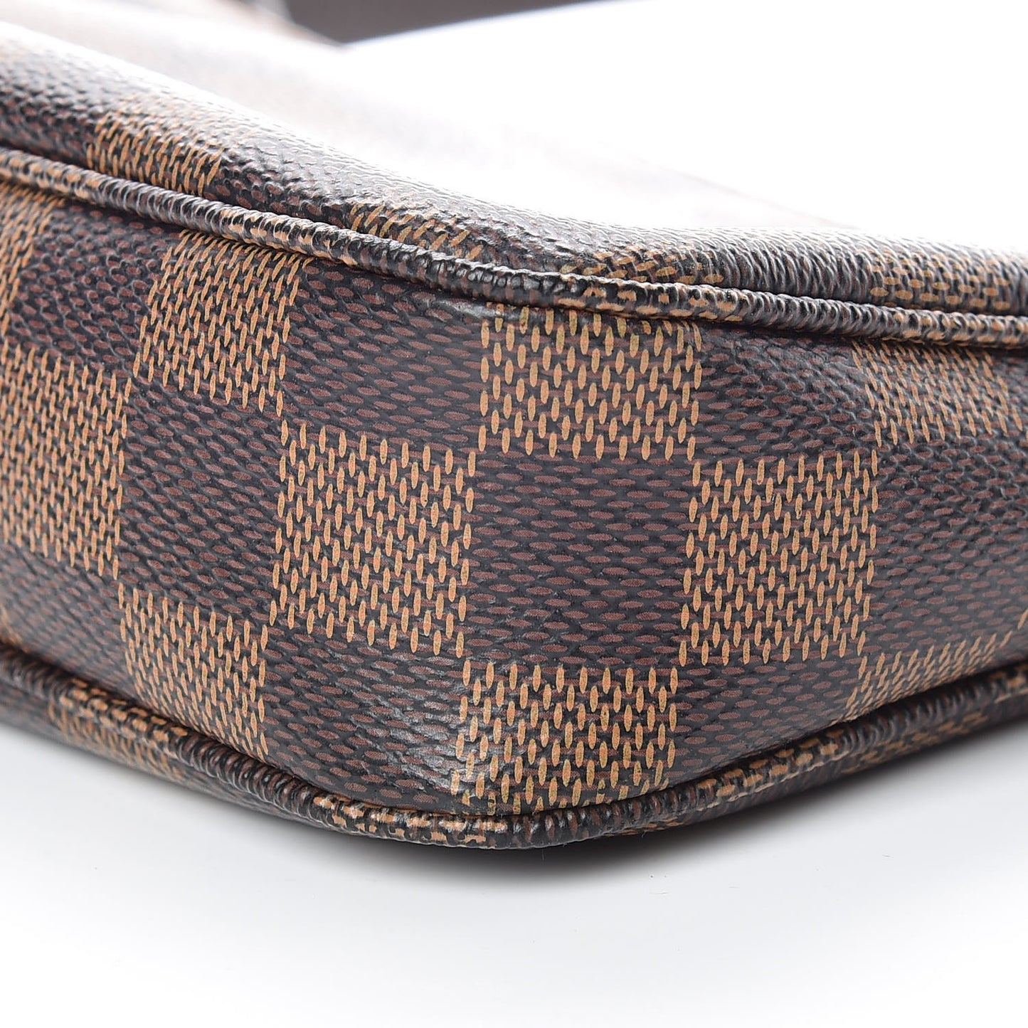 Damier Ebene Pochette Accessories NM