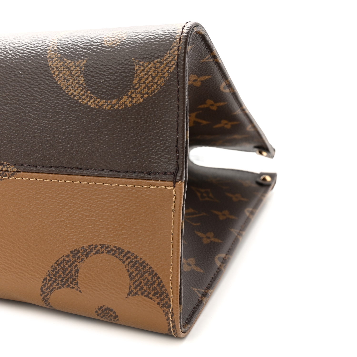 Louis Vuitton Reverse Monogram Giant Onthego MM 9 of 9