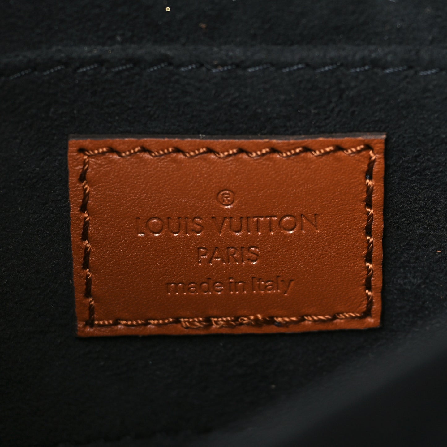 Reverse Monogram Dauphine Mini