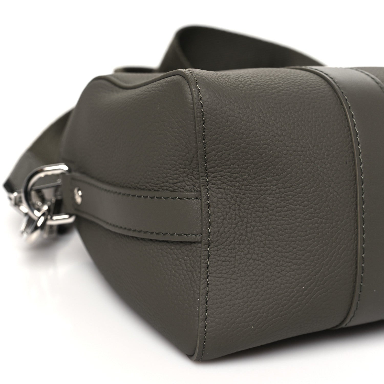 Louis Vuitton Grained Calfskin Aerogram City Keepall Gris 8 of 9