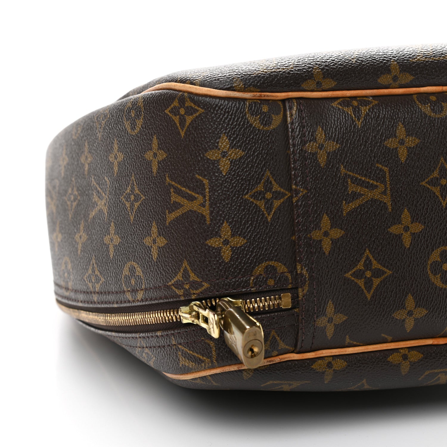 Louis Vuitton Monogram Excursion Shoe Bag 9 of 14