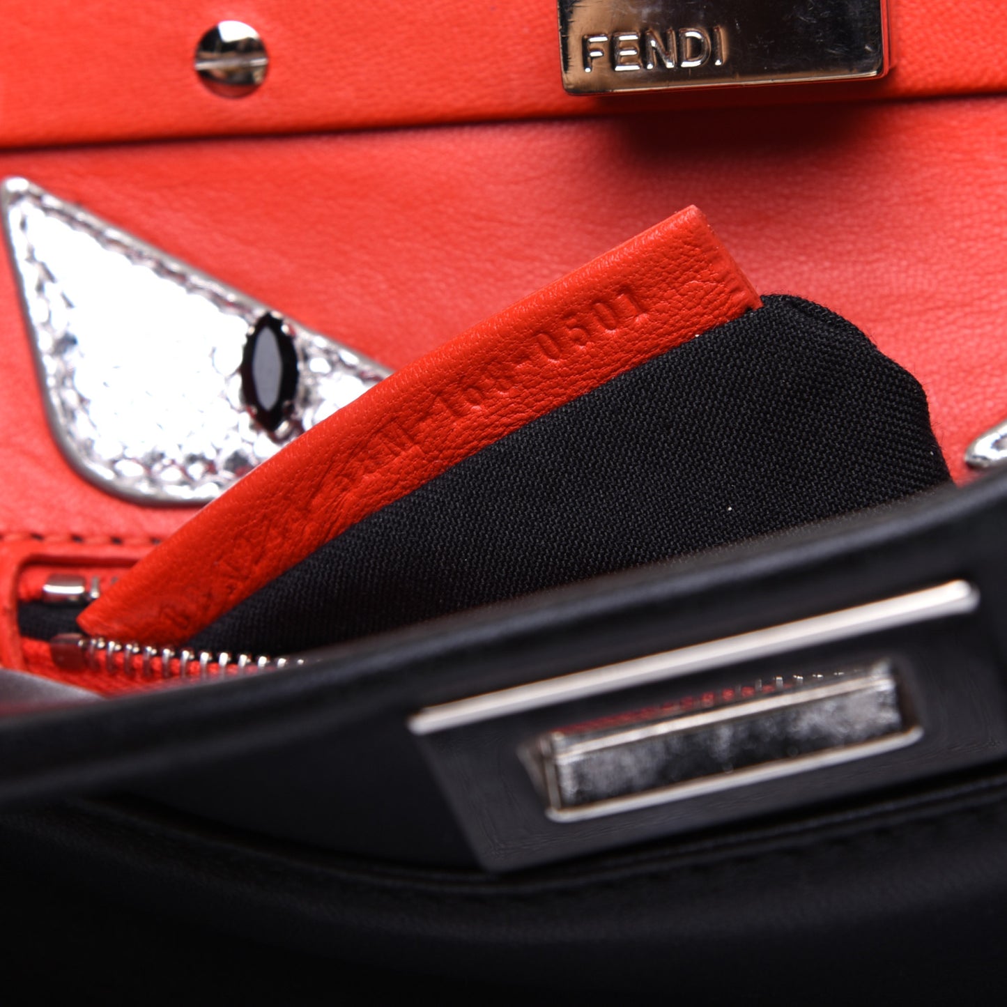 Nappa Karung Monster Eyes Mini Peekaboo Iconic Satchel Black Papavero