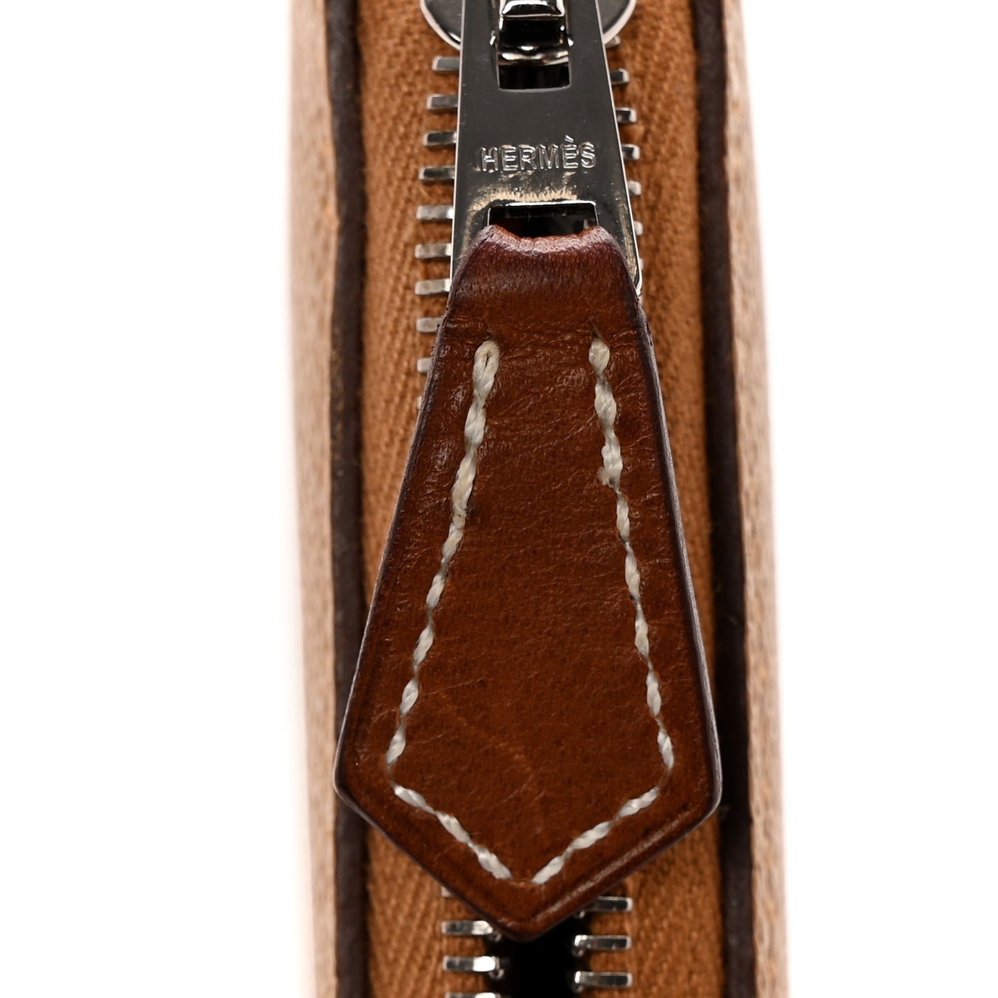 Epsom Silk'In Compact Wallet Sesame