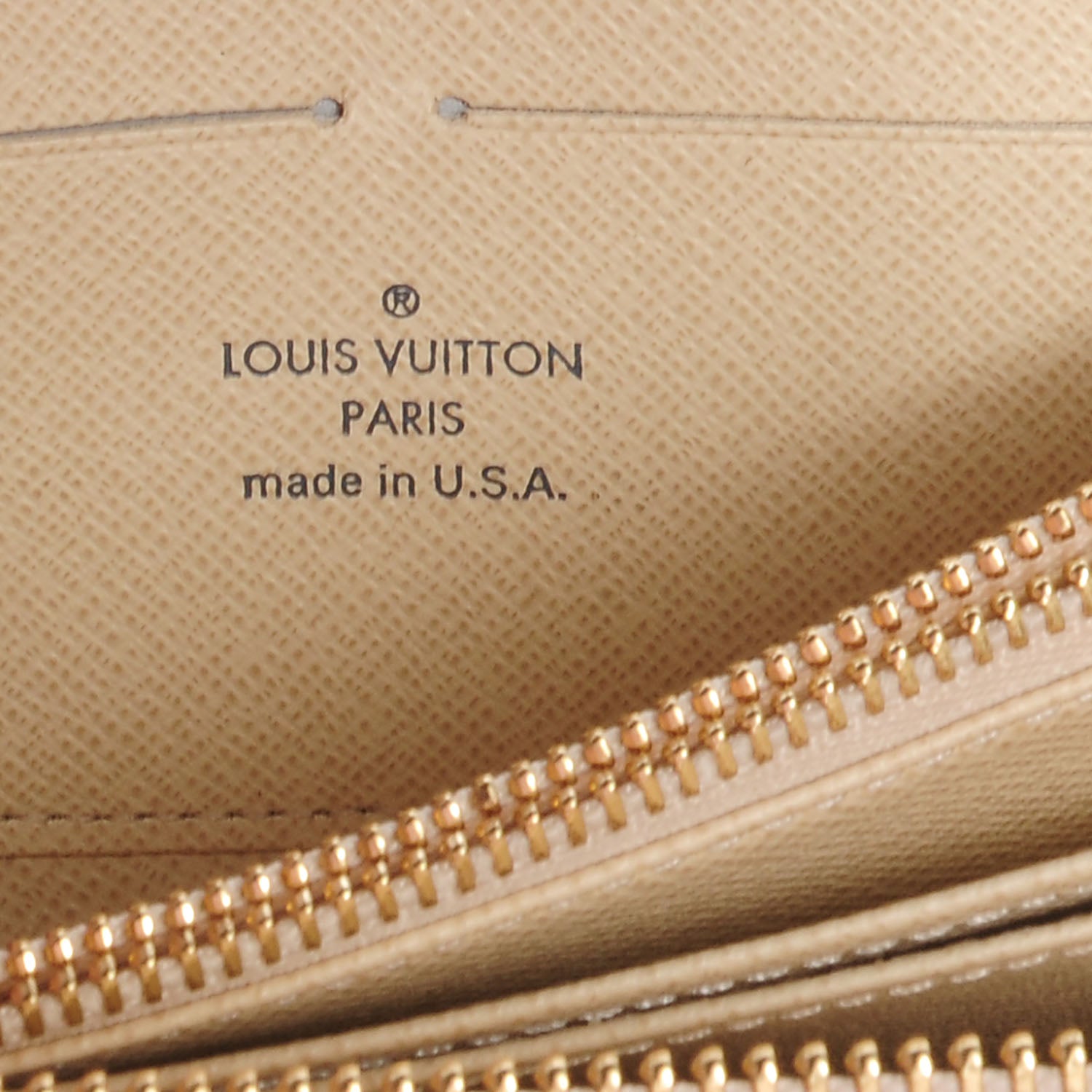 Louis Vuitton Damier Azur Zippy Wallet 7 of 8