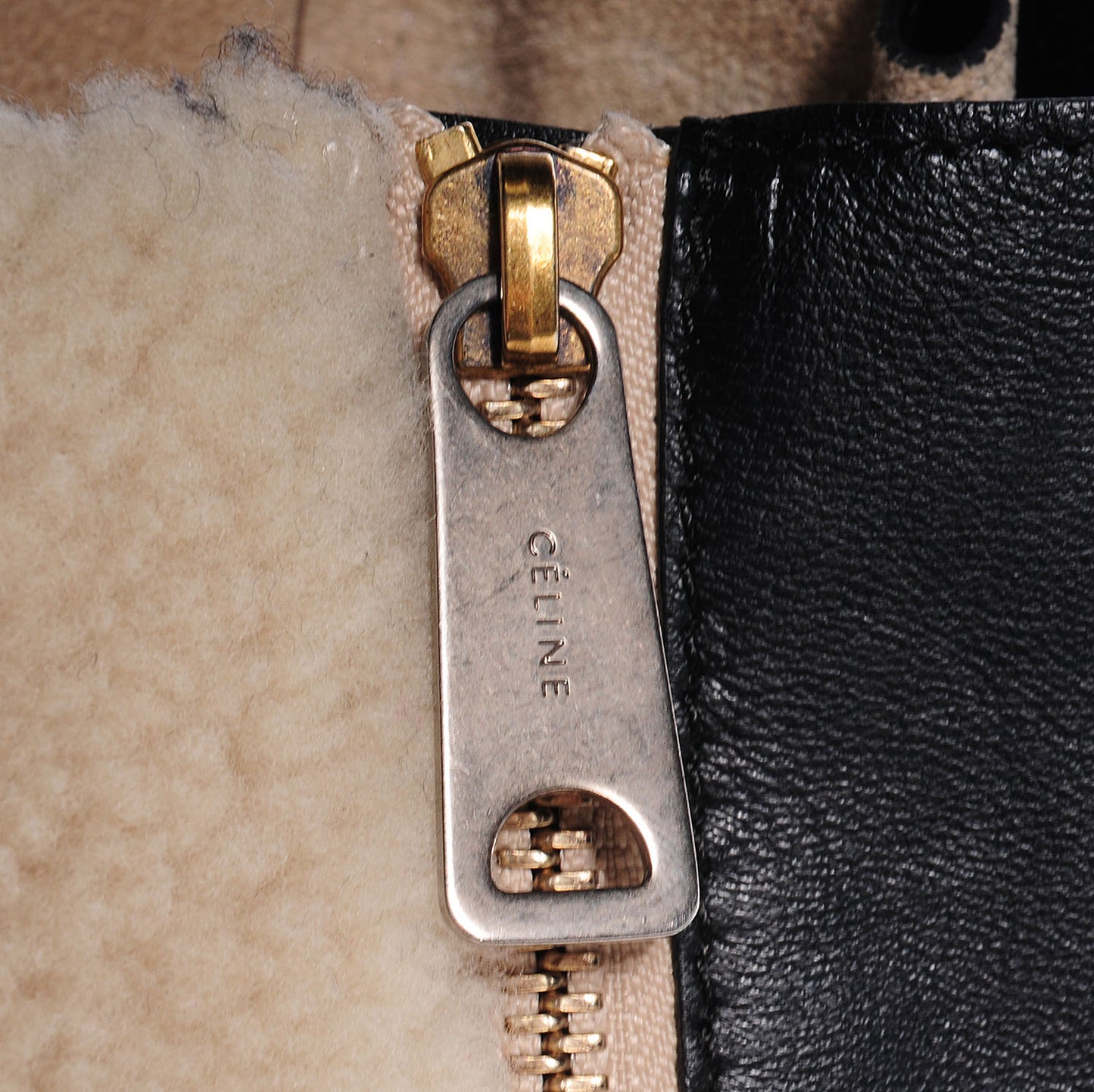 Shearling Calfskin Vertical Zip Gusset Cabas Black