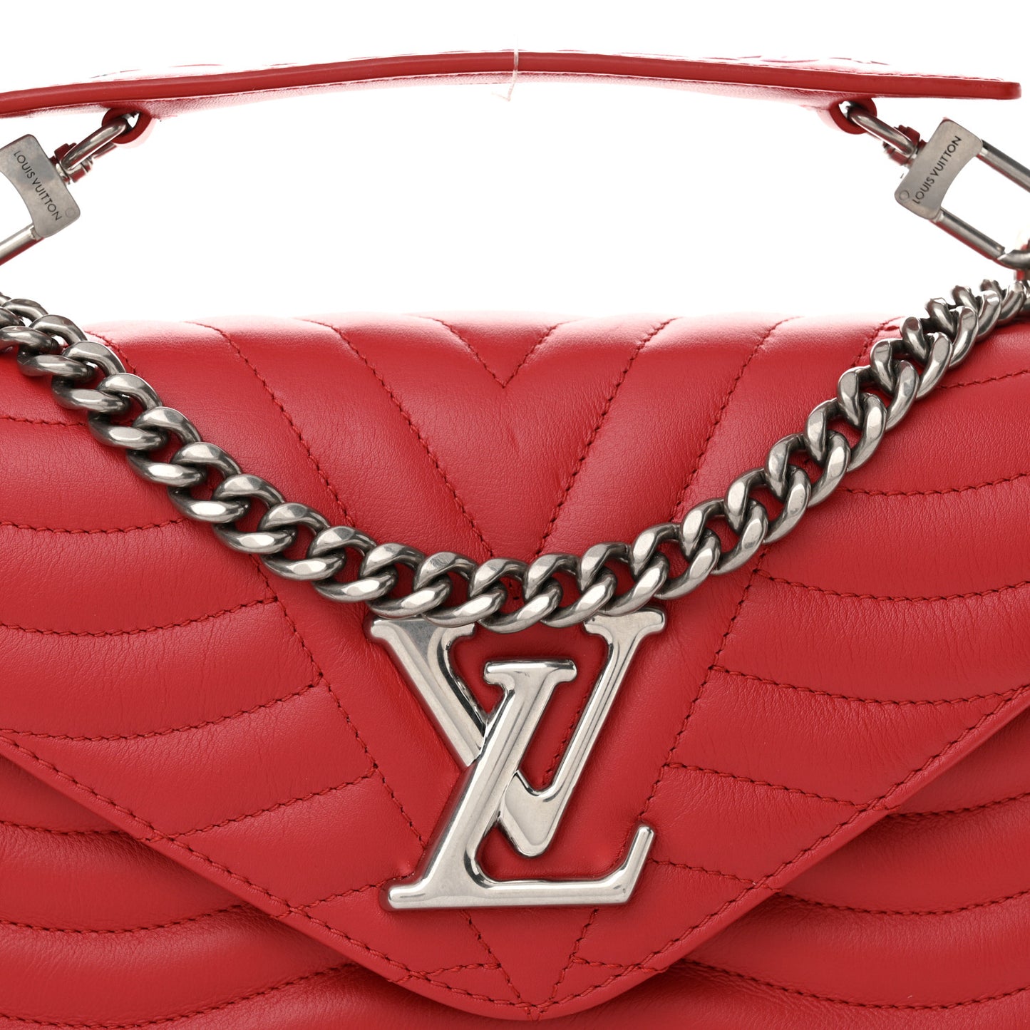 Calfskin New Wave Chain MM Ecarlate