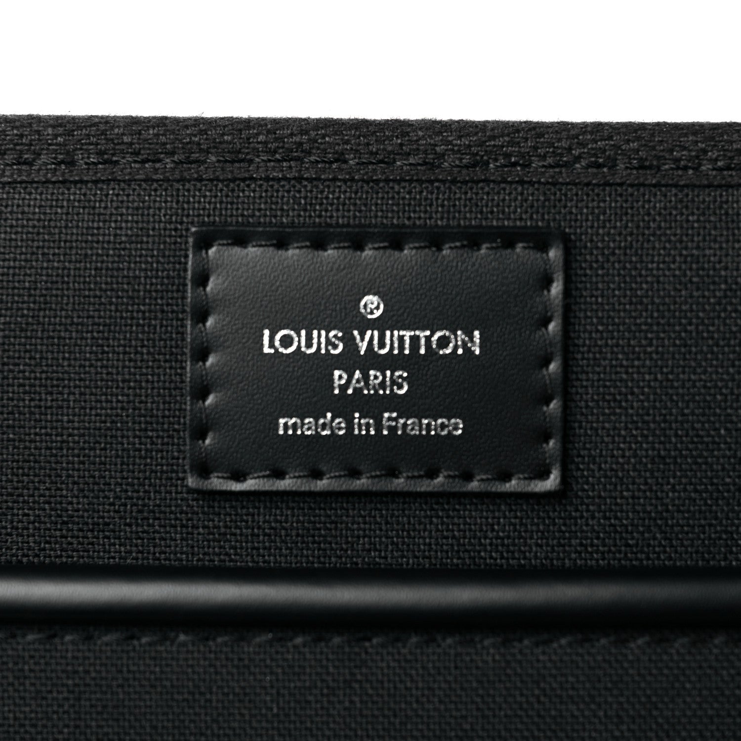 Louis Vuitton Damier Graphite Steeve 7 of 10