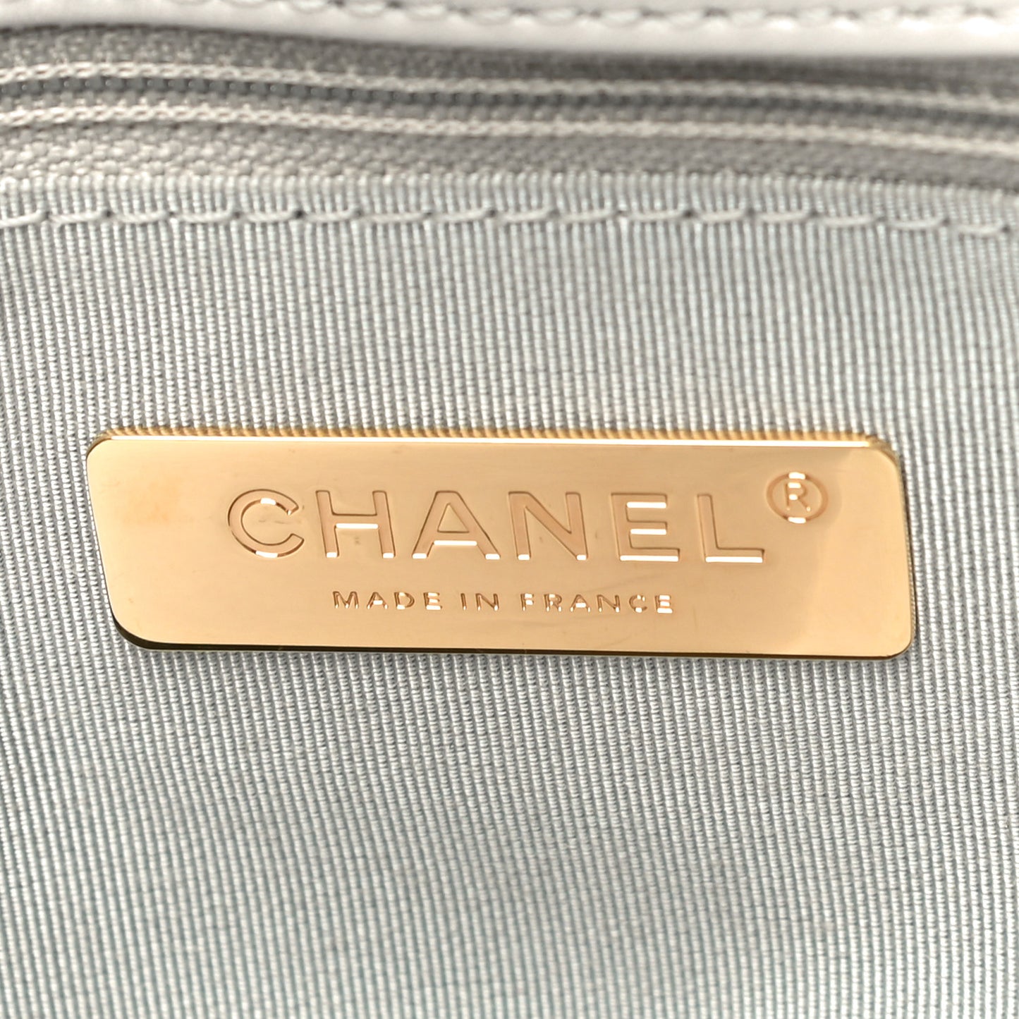 Lambskin Quilted Medium Chanel 19 Flap Grey