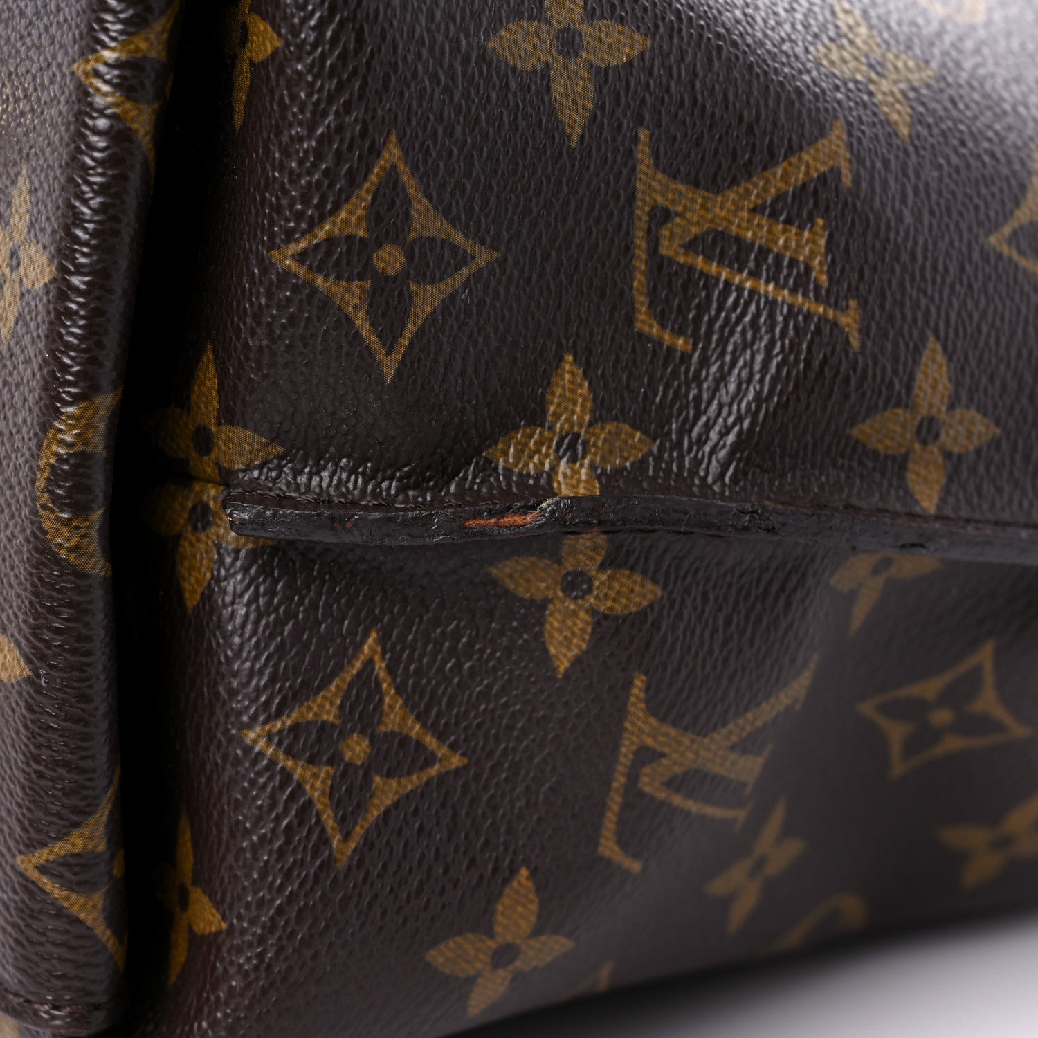 Louis Vuitton Monogram Metis 20 of 23