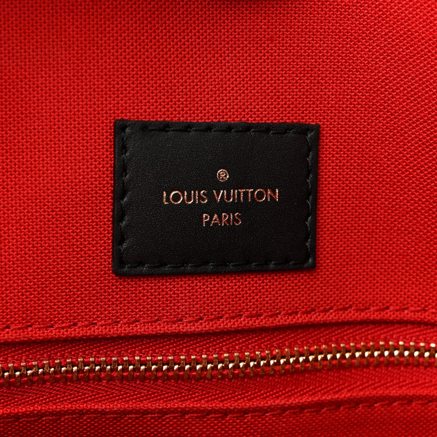 Reverse Monogram Giant Onthego MM
