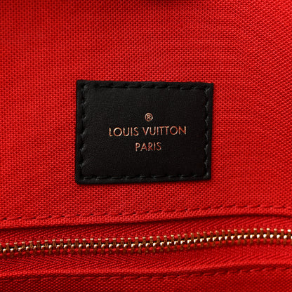Louis Vuitton Reverse Monogram Giant Onthego MM 6 of 9