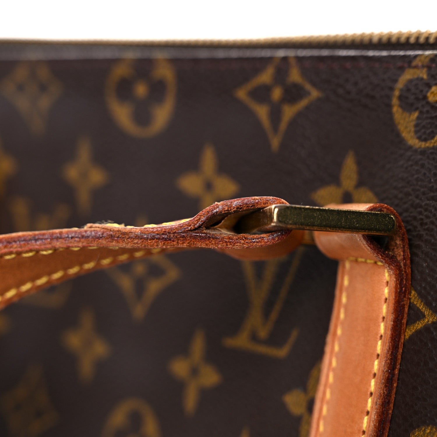 Louis Vuitton Monogram Cabas Mezzo 10 of 17