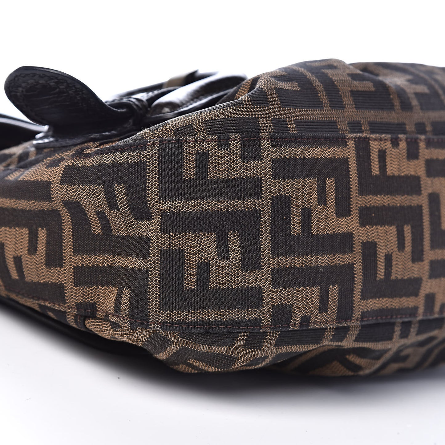 Zucca B Bis Flap Bag Tobacco Castagna