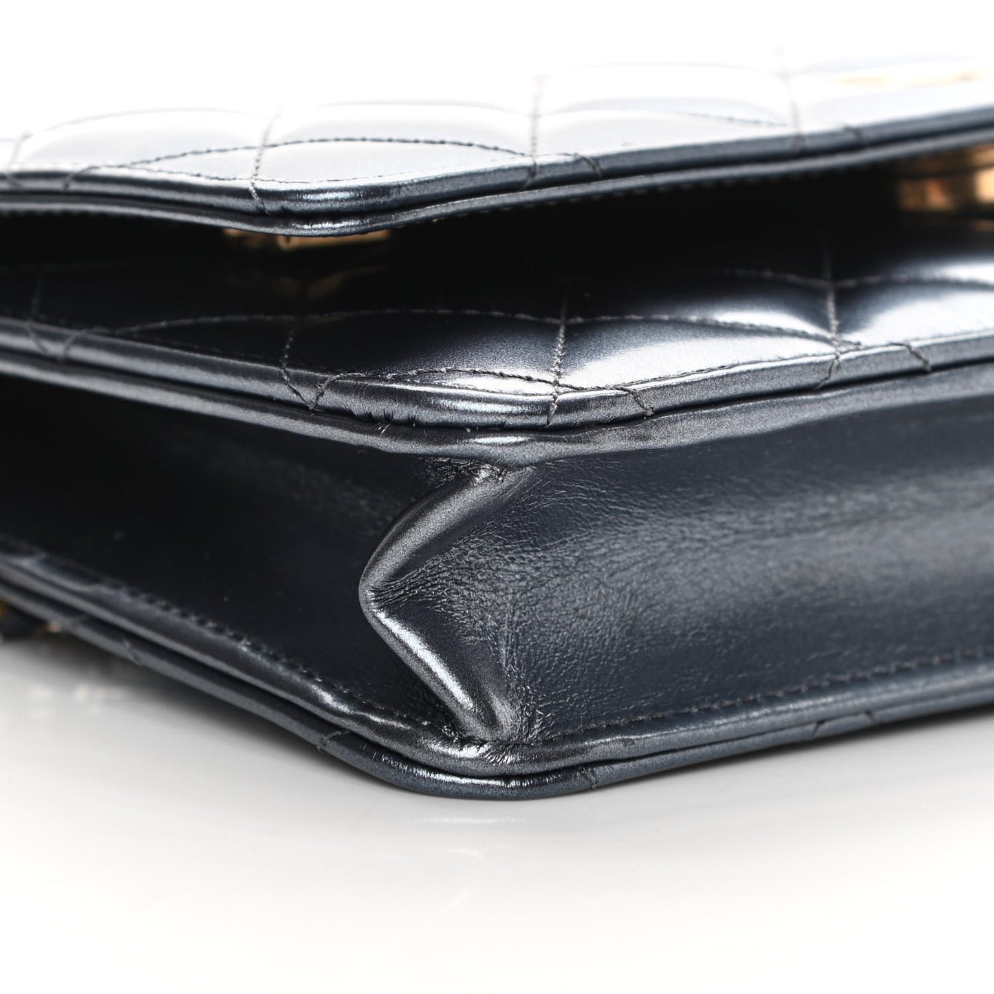 Metallic Lambskin Wallet On Chain WOC Blue