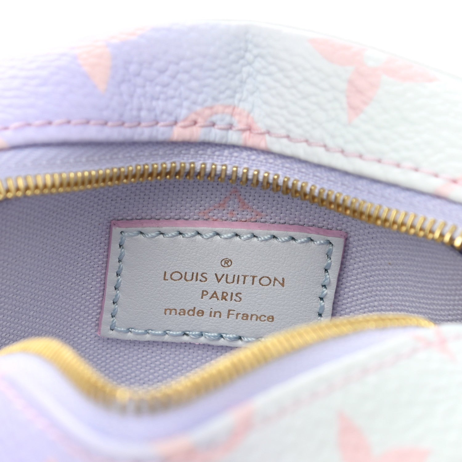 Louis Vuitton Monogram Giant Spring In The City Wapity Case Sunrise Pastel 6 of 7