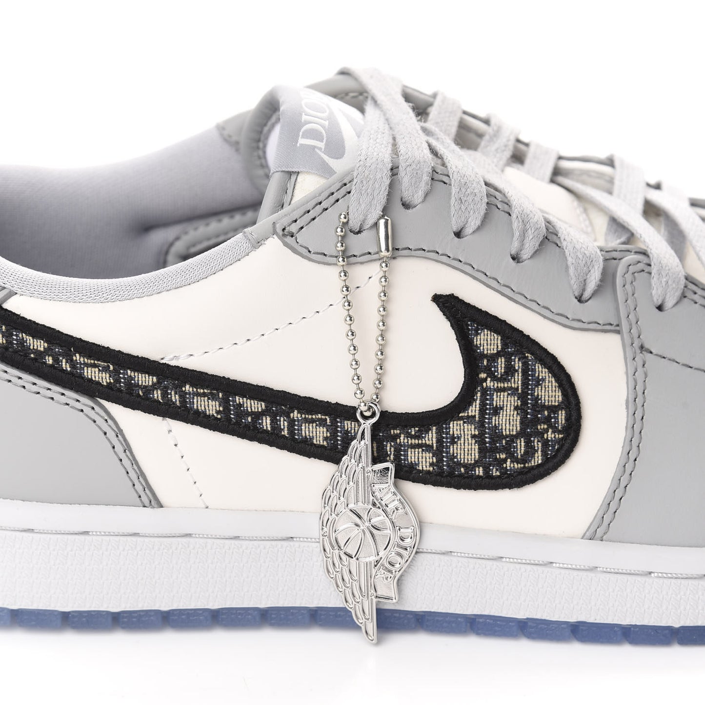 X NIKE AIR JORDAN Calfskin Mens Oblique Low Sneakers 44.5 Beige White