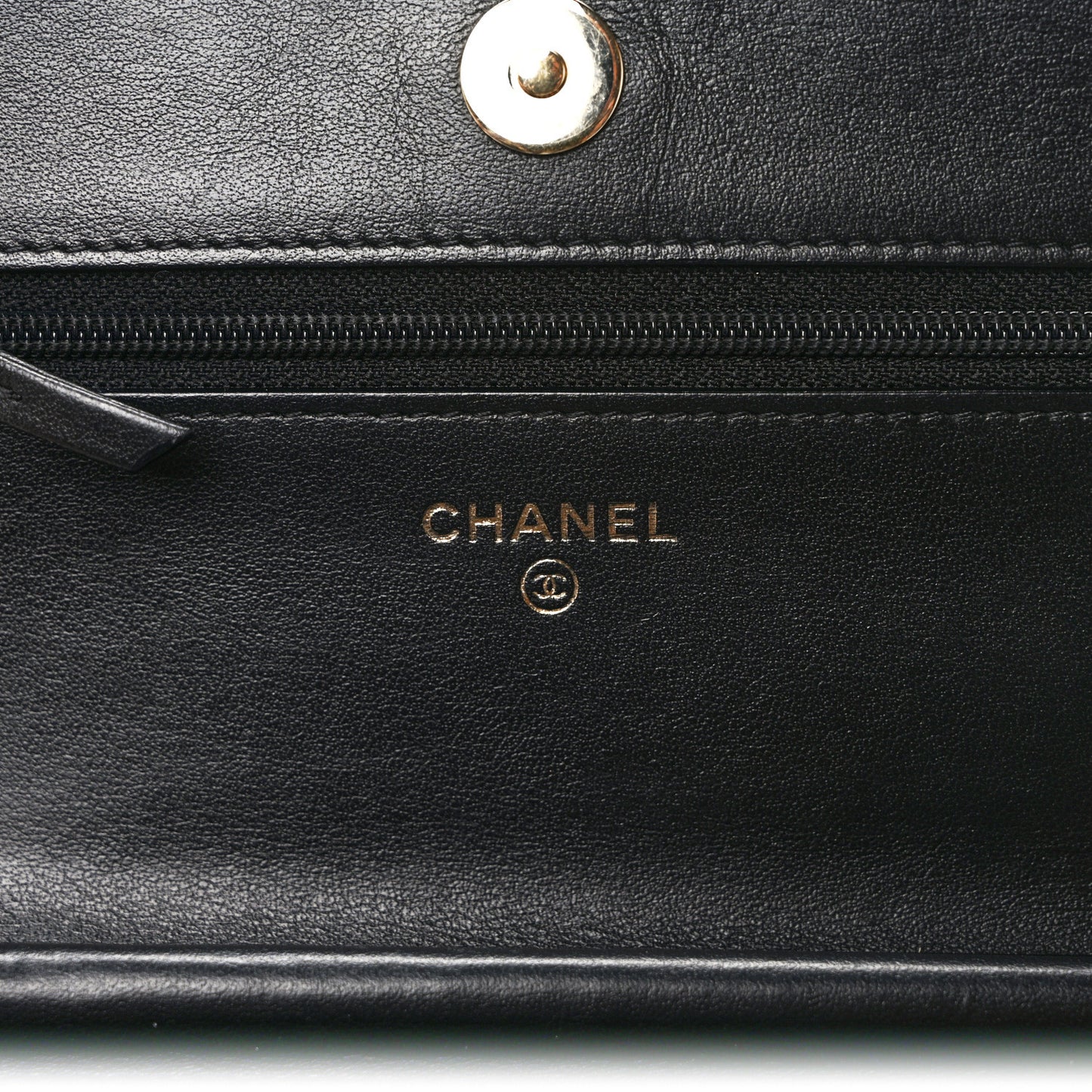 Caviar Quilted CC Filigree Wallet On Chain WOC Black