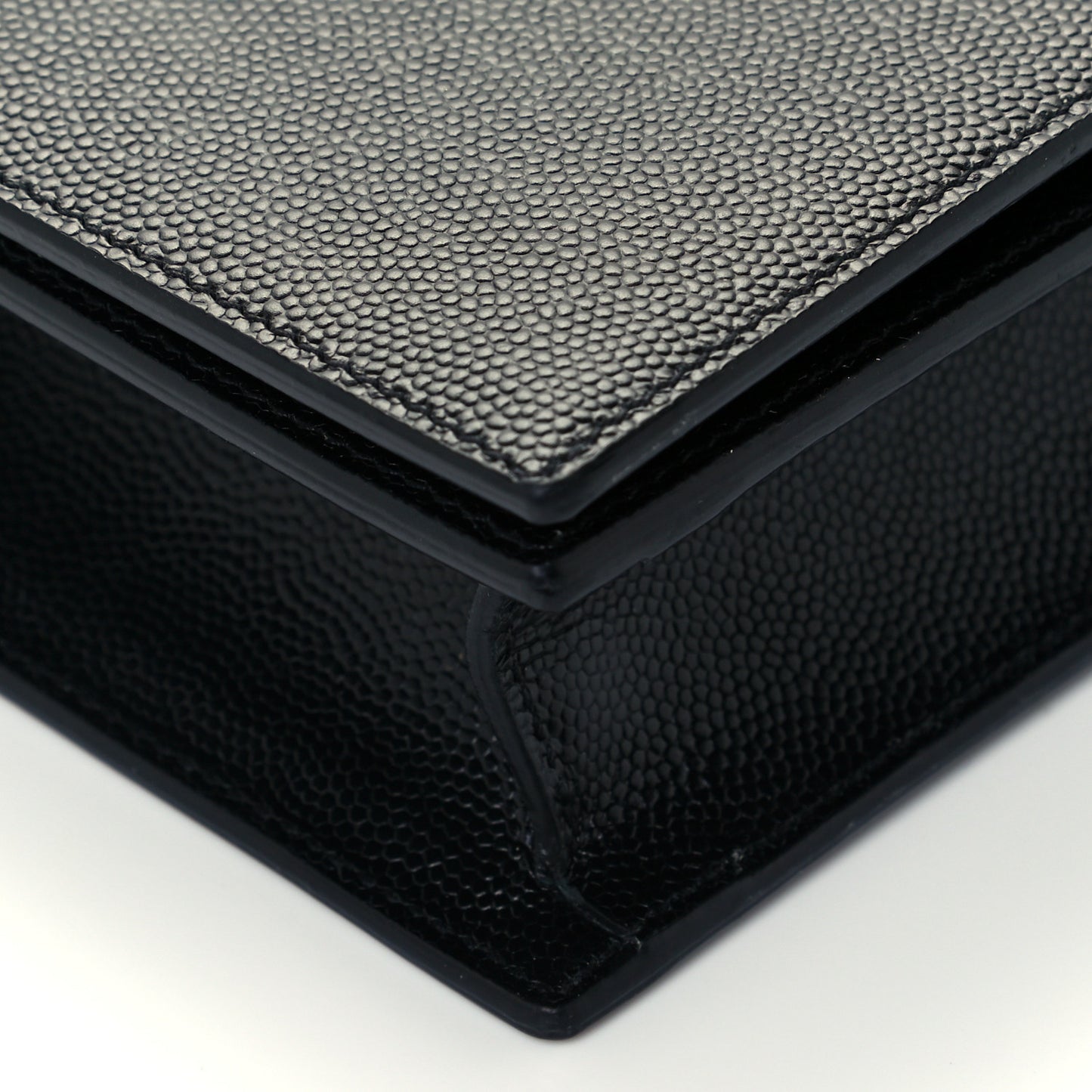 Grain De Poudre Classic Monogram Kate Clutch Black