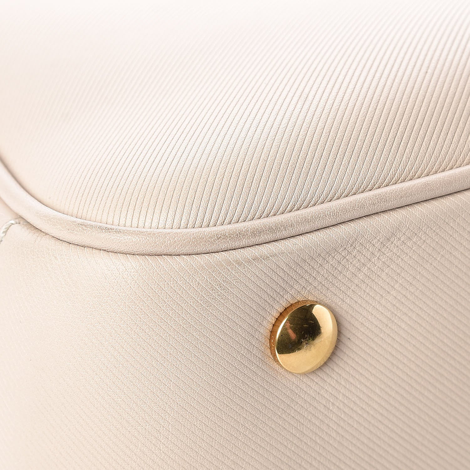 Burberry Trench Calfskin Medium DK88 Top Handle Bag Limestone Honey 9 of 12