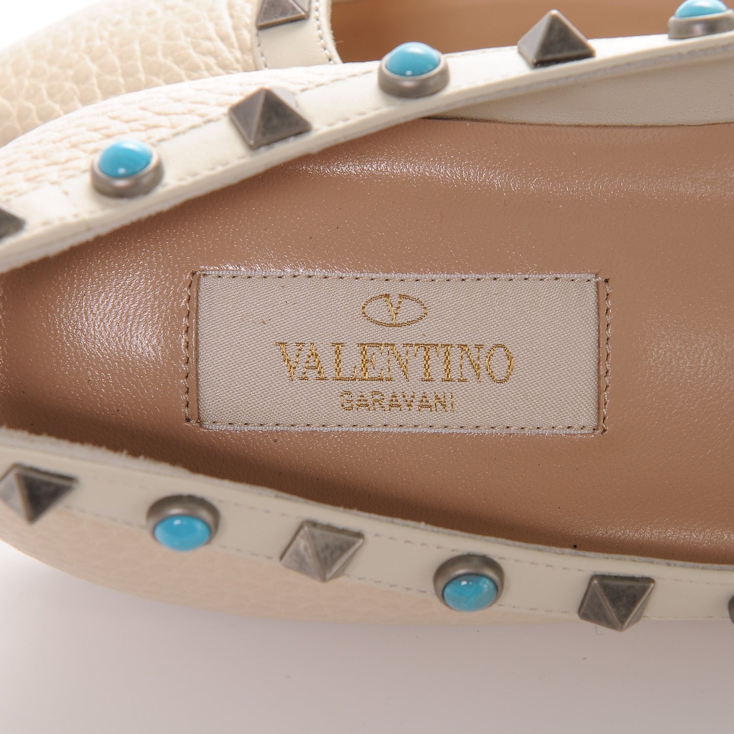 Pebbled Calfskin Rockstud Rolling Ballerina Flats 37 Ivory