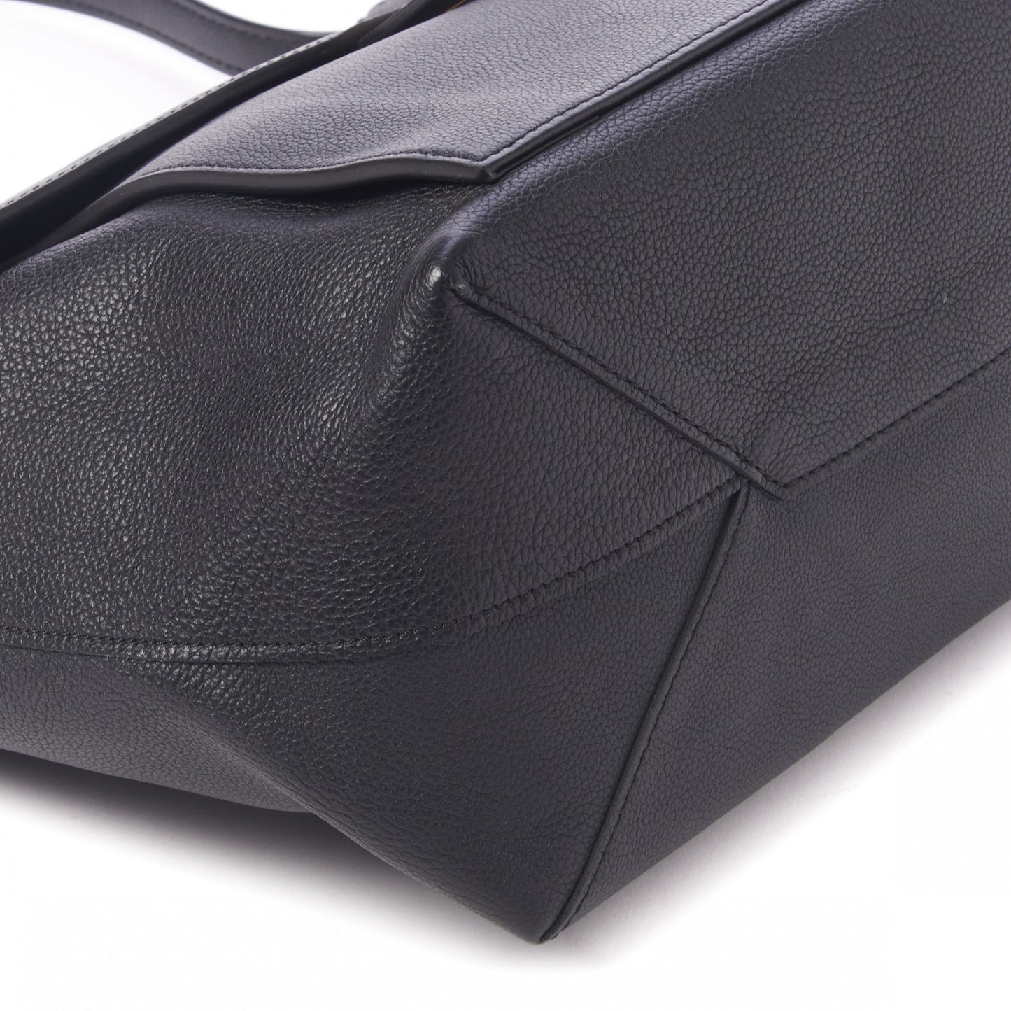 Calfskin Lockme MM Black