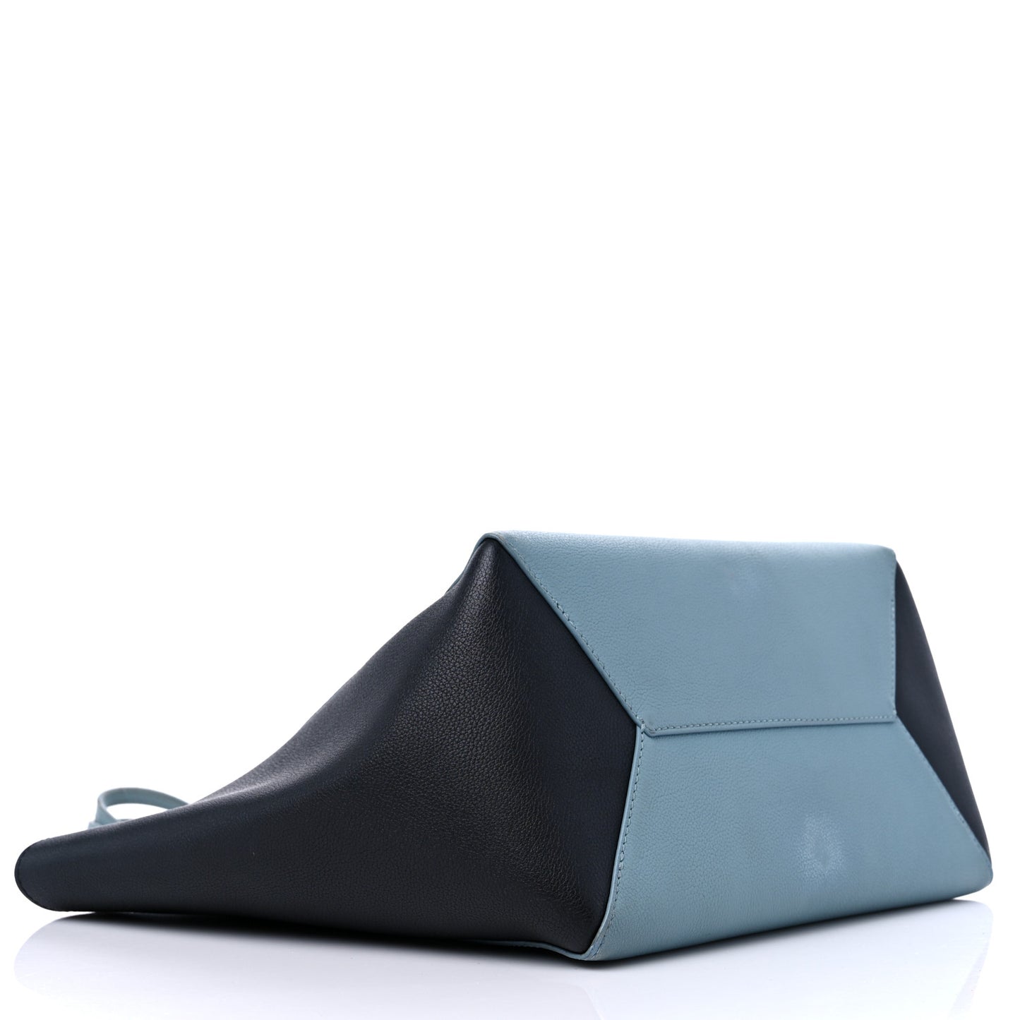 Calfskin Lockme Cabas Sky Black