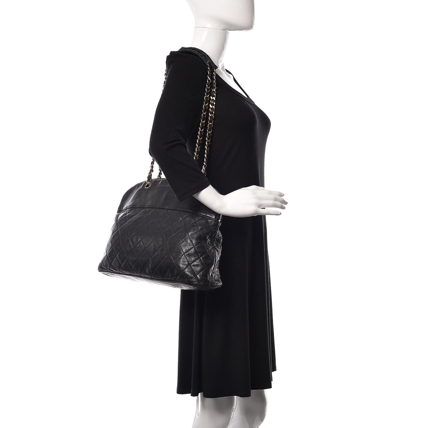 Lambskin Quilted Shoulder Bag Black
