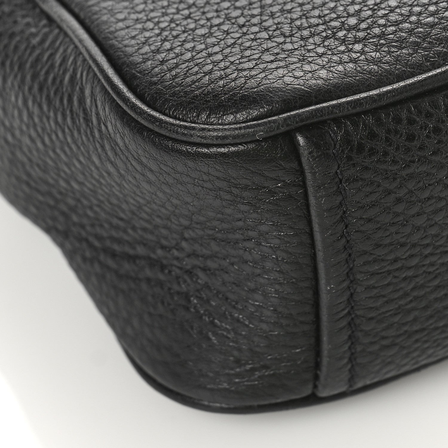 Prada Vitello Phenix Camera Bag Black 1354939 – FASHIONPHILE