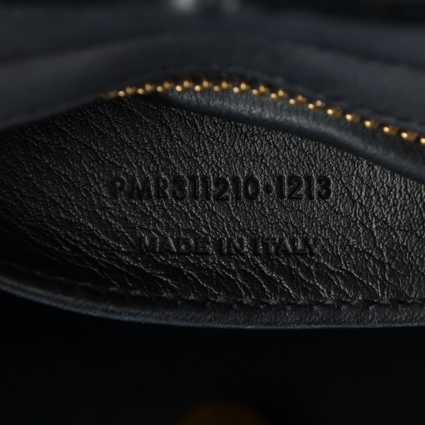 Calfskin Small Classic Y Cabas Black