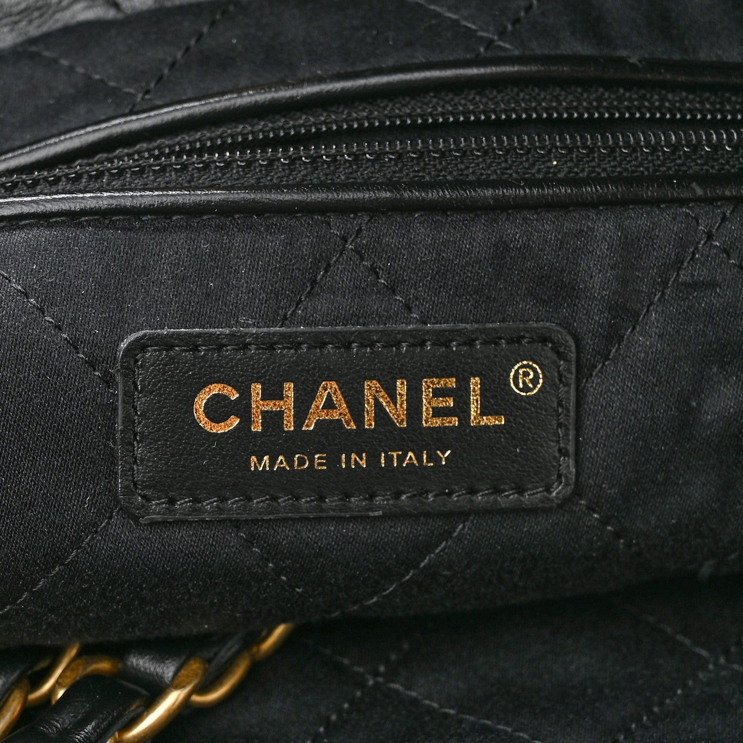 Shiny Calfskin Quilted Small Chanel 22 Black