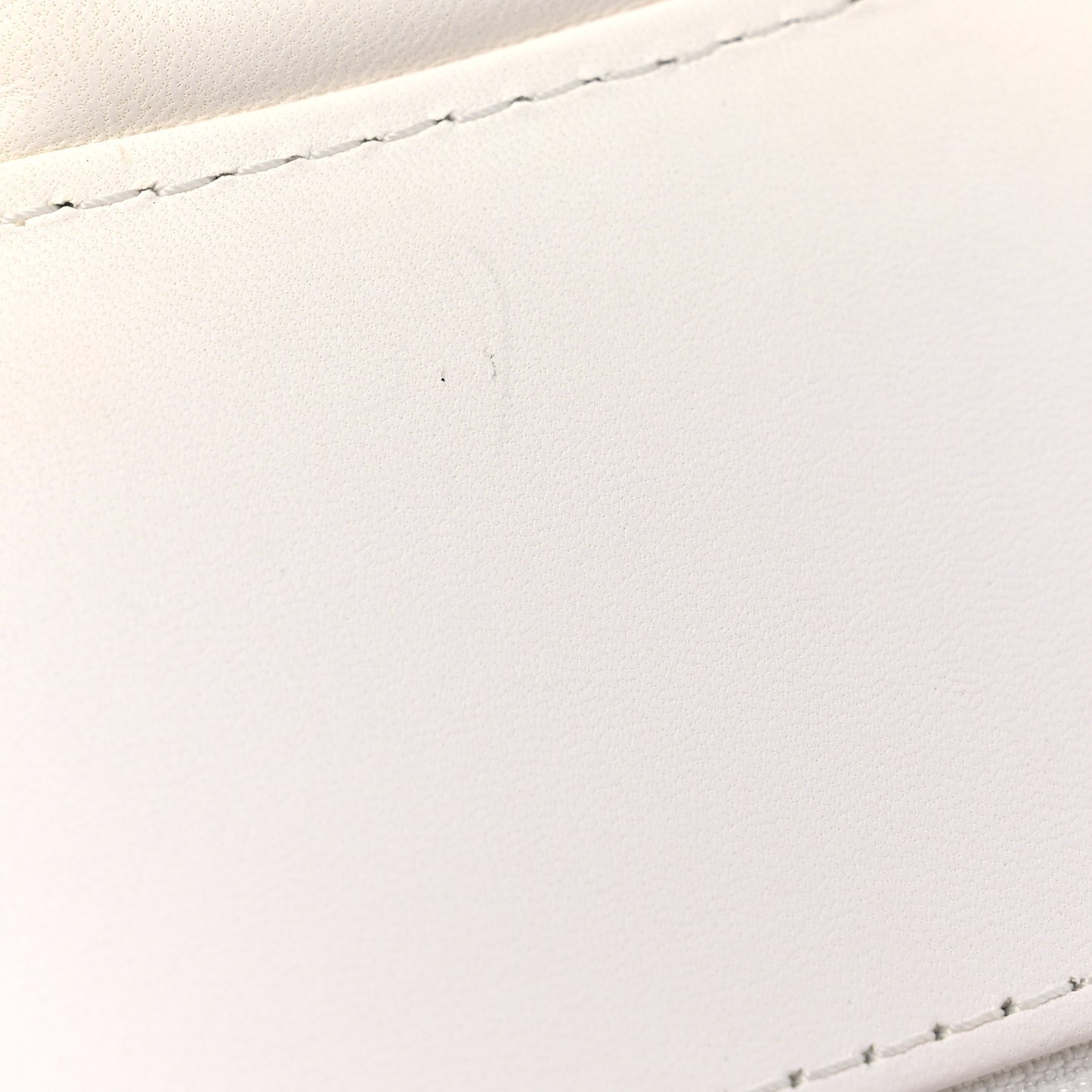 Lambskin Metallic Calfskin Crocodile Embossed 2.55 Cocodile Reissue 225 Flap White Gold